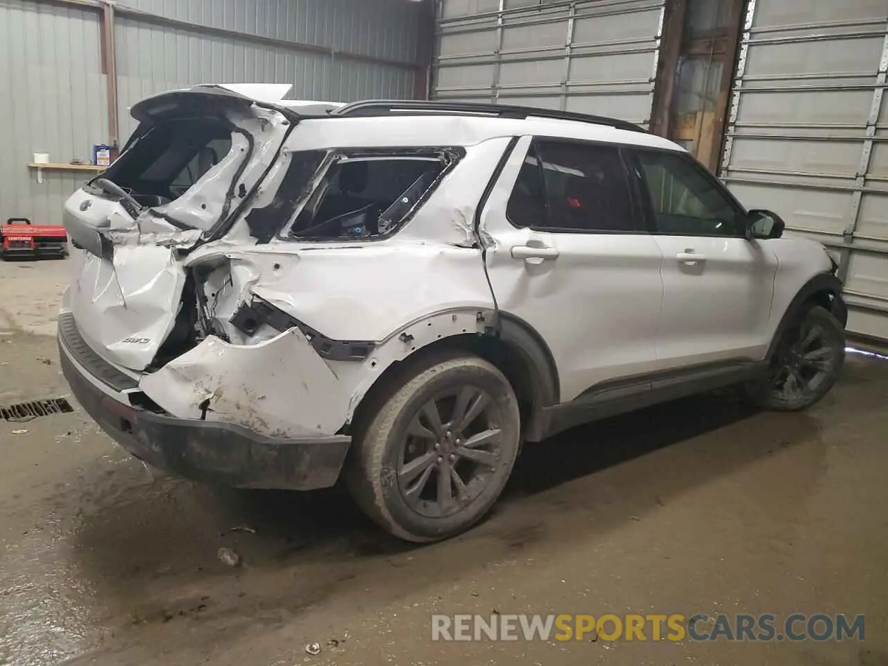 3 Photograph of a damaged car 1FMSK8DHXMGB56881 FORD EXPLORER 2021