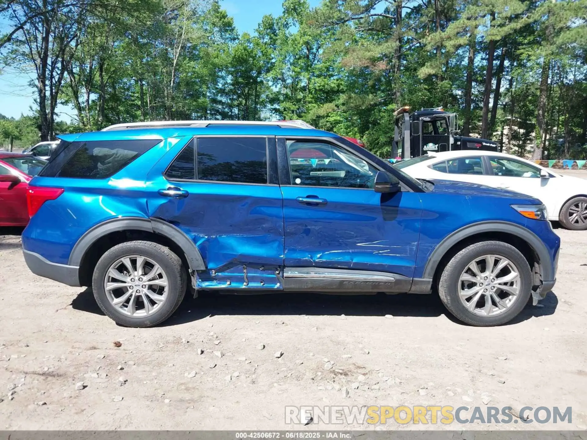 13 Photograph of a damaged car 1FMSK8FH1MGB06688 FORD EXPLORER 2021