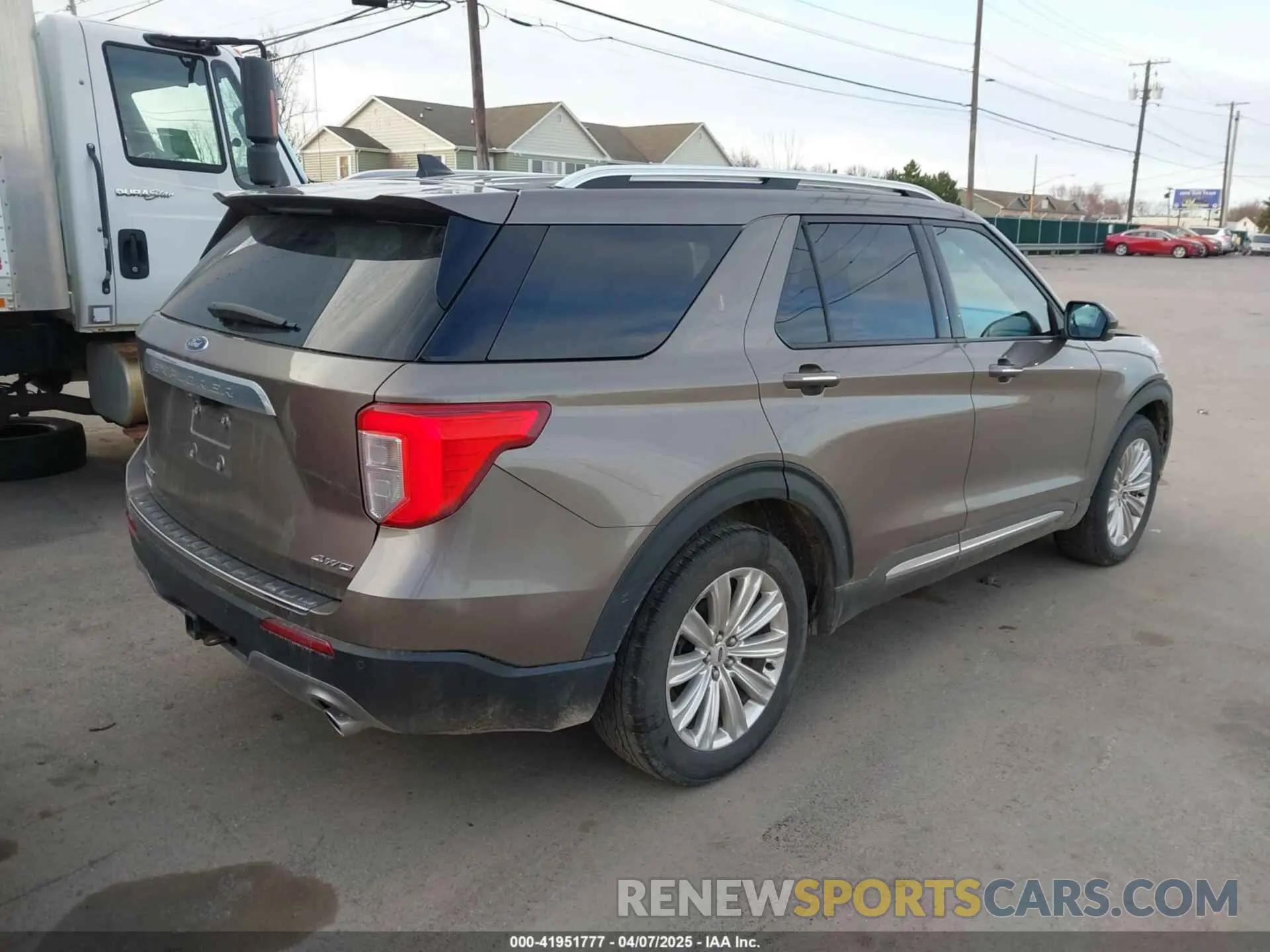 4 Photograph of a damaged car 1FMSK8FH2MGB77611 FORD EXPLORER 2021