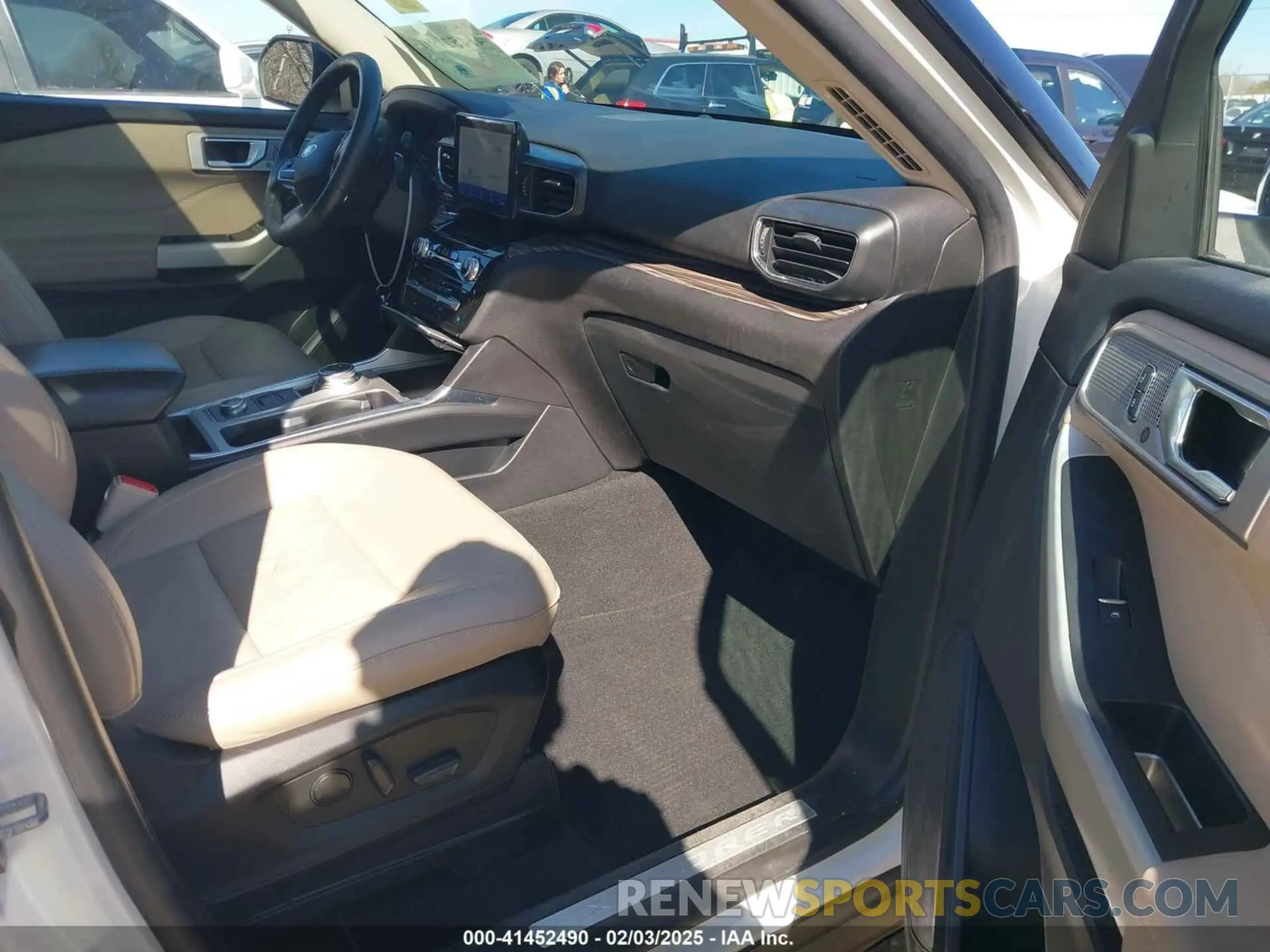5 Photograph of a damaged car 1FMSK8FH4MGC15419 FORD EXPLORER 2021