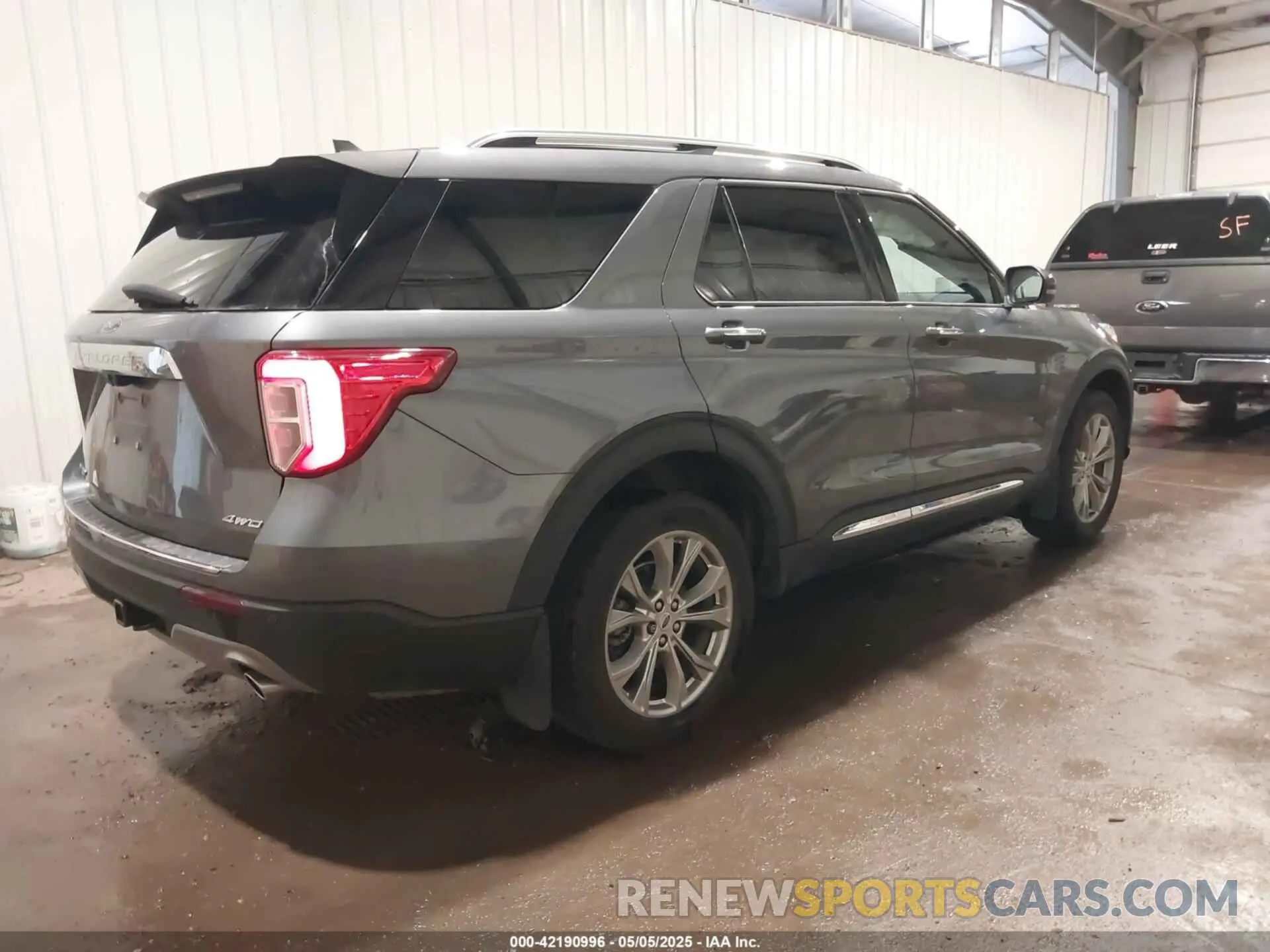 4 Photograph of a damaged car 1FMSK8FH6MGB27603 FORD EXPLORER 2021