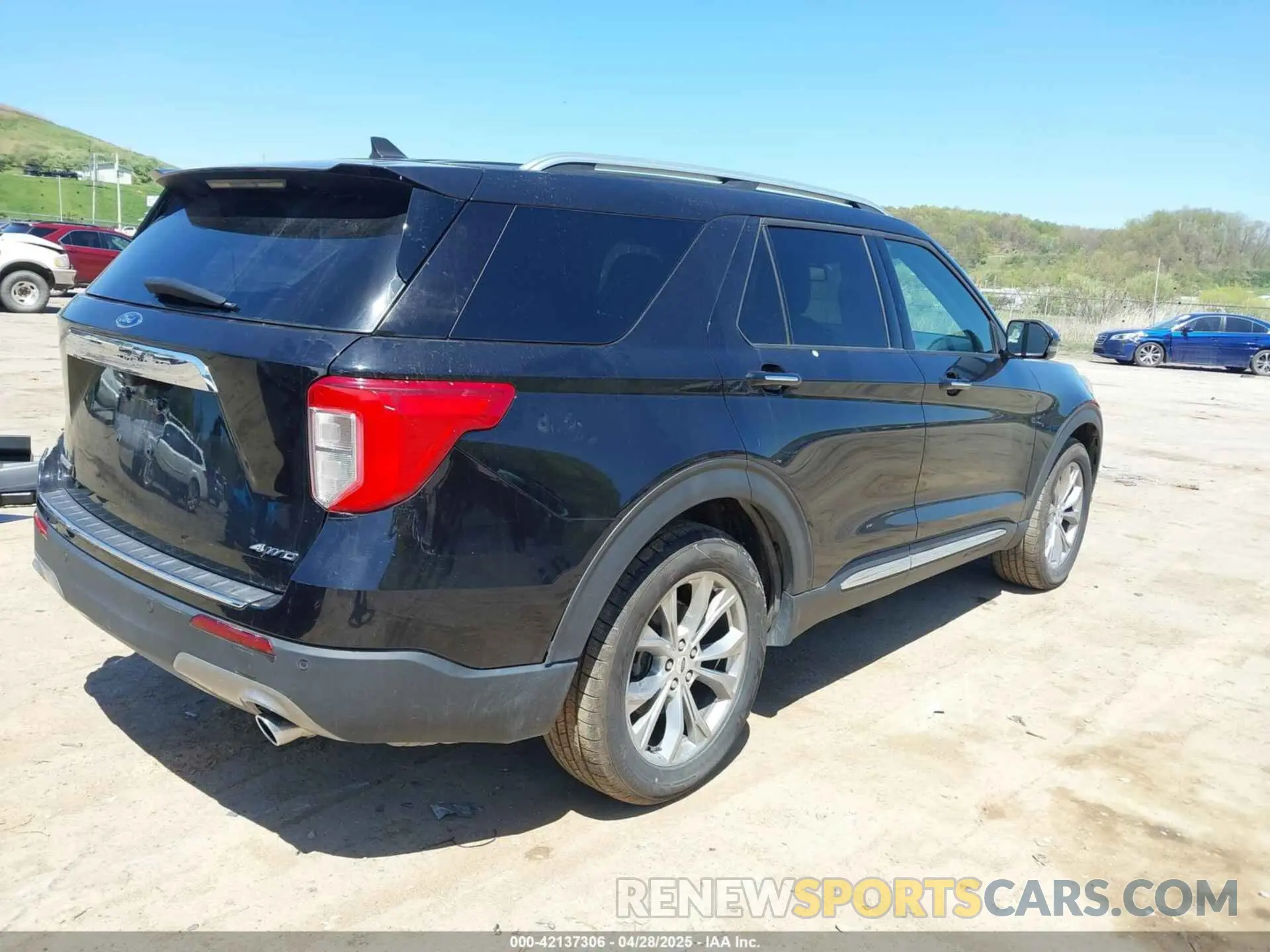 4 Photograph of a damaged car 1FMSK8FH7MGA85104 FORD EXPLORER 2021