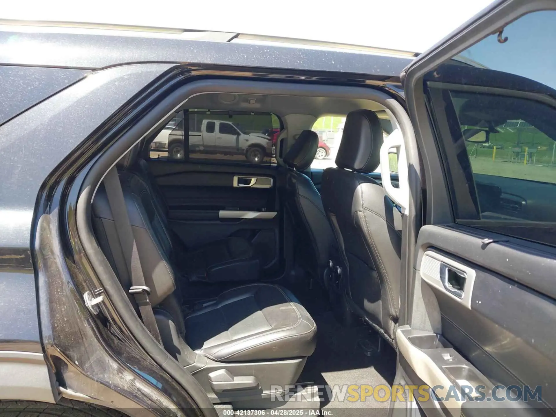 8 Photograph of a damaged car 1FMSK8FH7MGA85104 FORD EXPLORER 2021