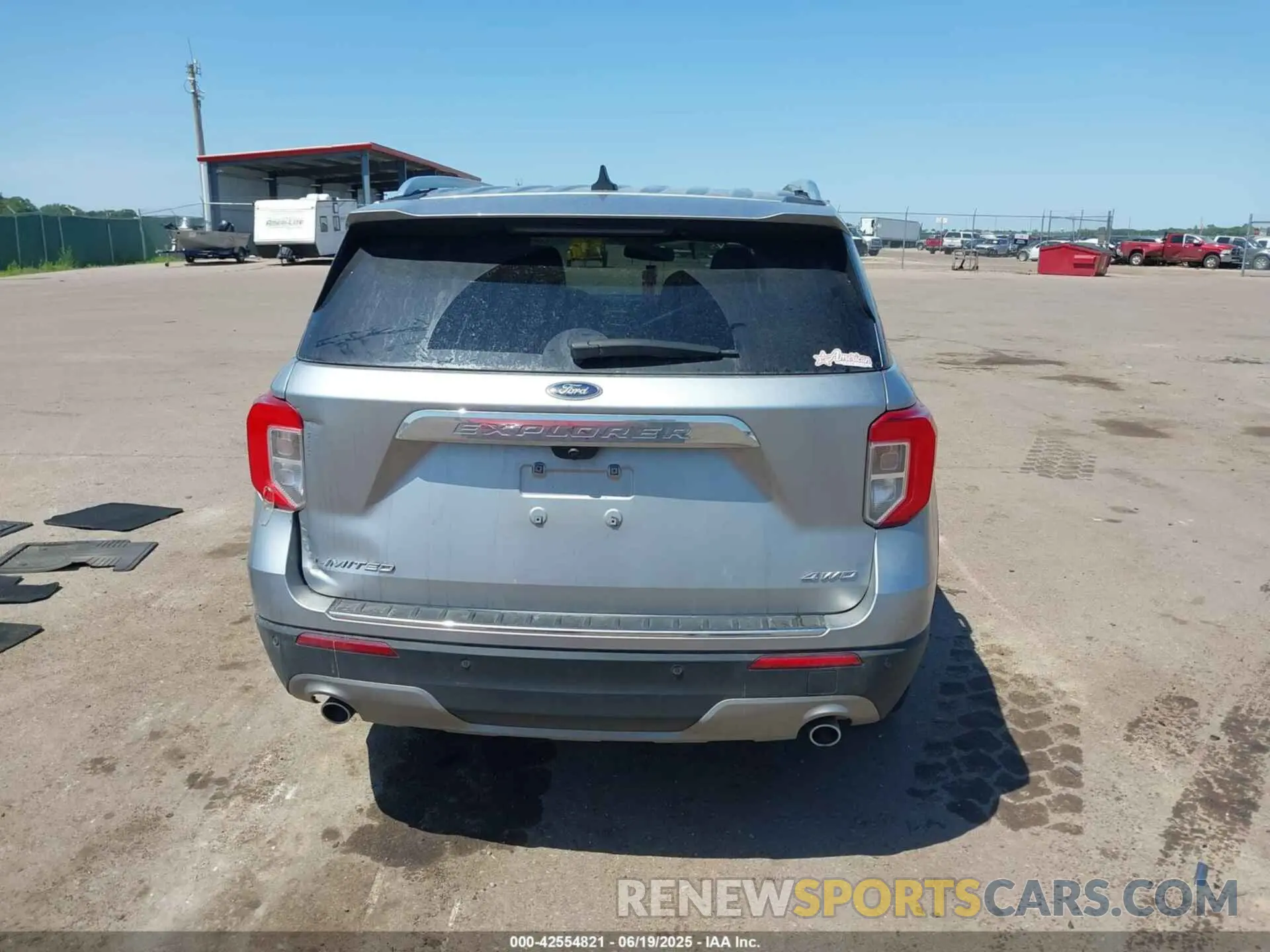 17 Photograph of a damaged car 1FMSK8FH7MGA86169 FORD EXPLORER 2021