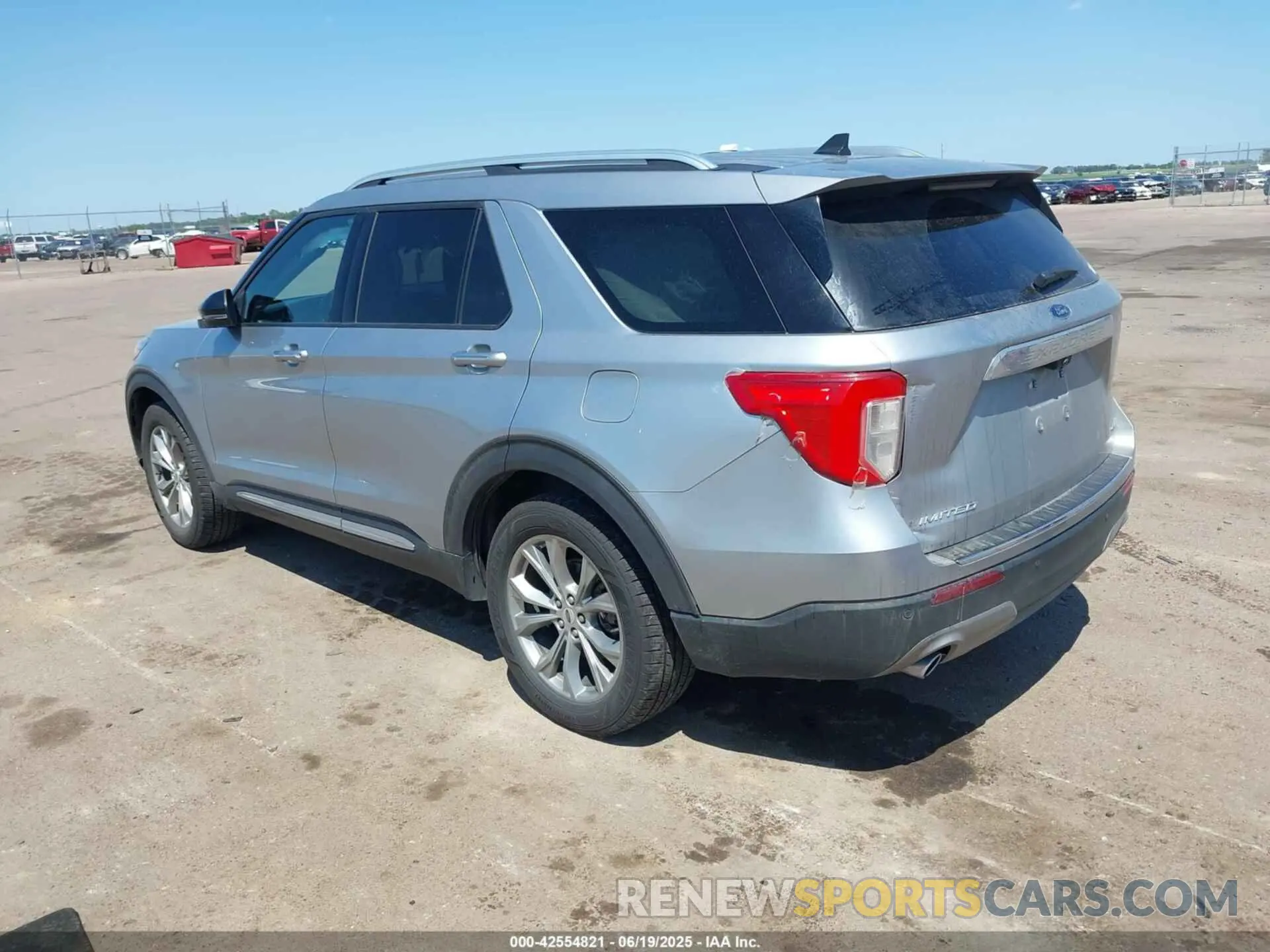 3 Photograph of a damaged car 1FMSK8FH7MGA86169 FORD EXPLORER 2021