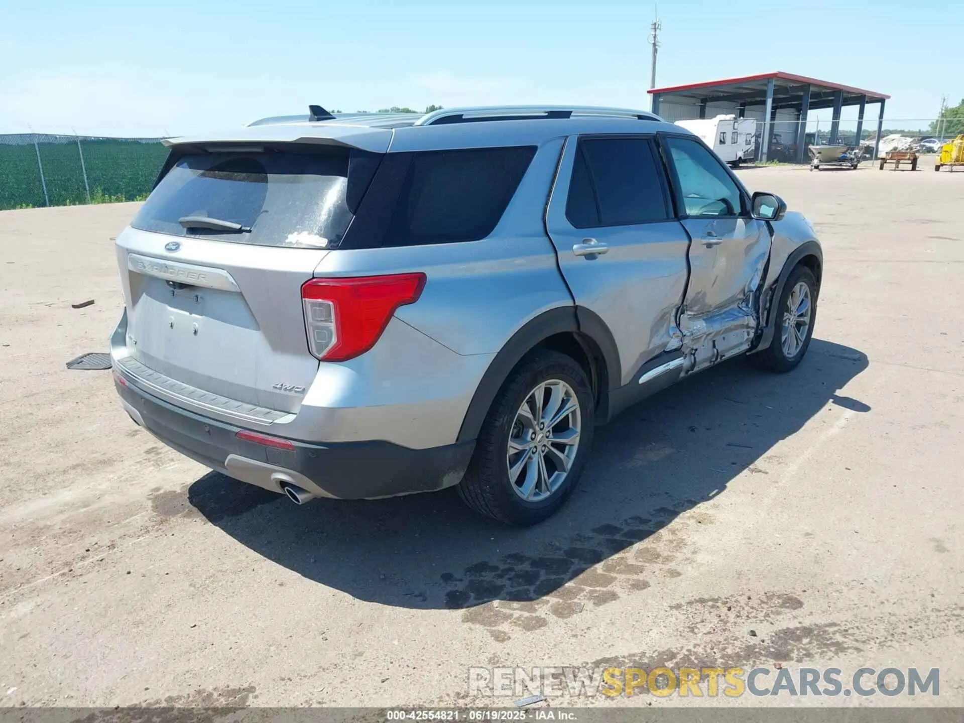 4 Photograph of a damaged car 1FMSK8FH7MGA86169 FORD EXPLORER 2021