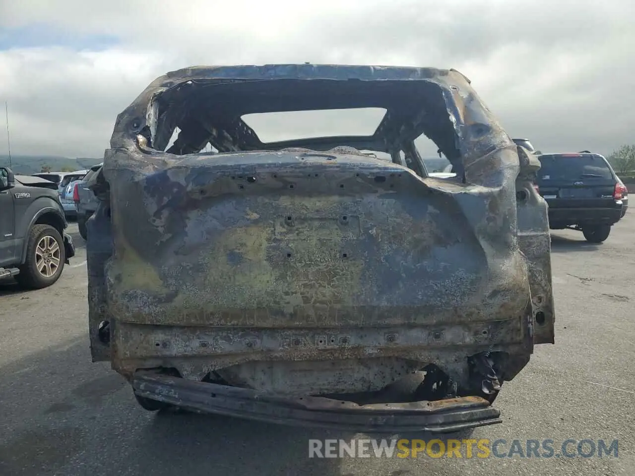 6 Photograph of a damaged car 1FMSK8FH8MGB52096 FORD EXPLORER 2021