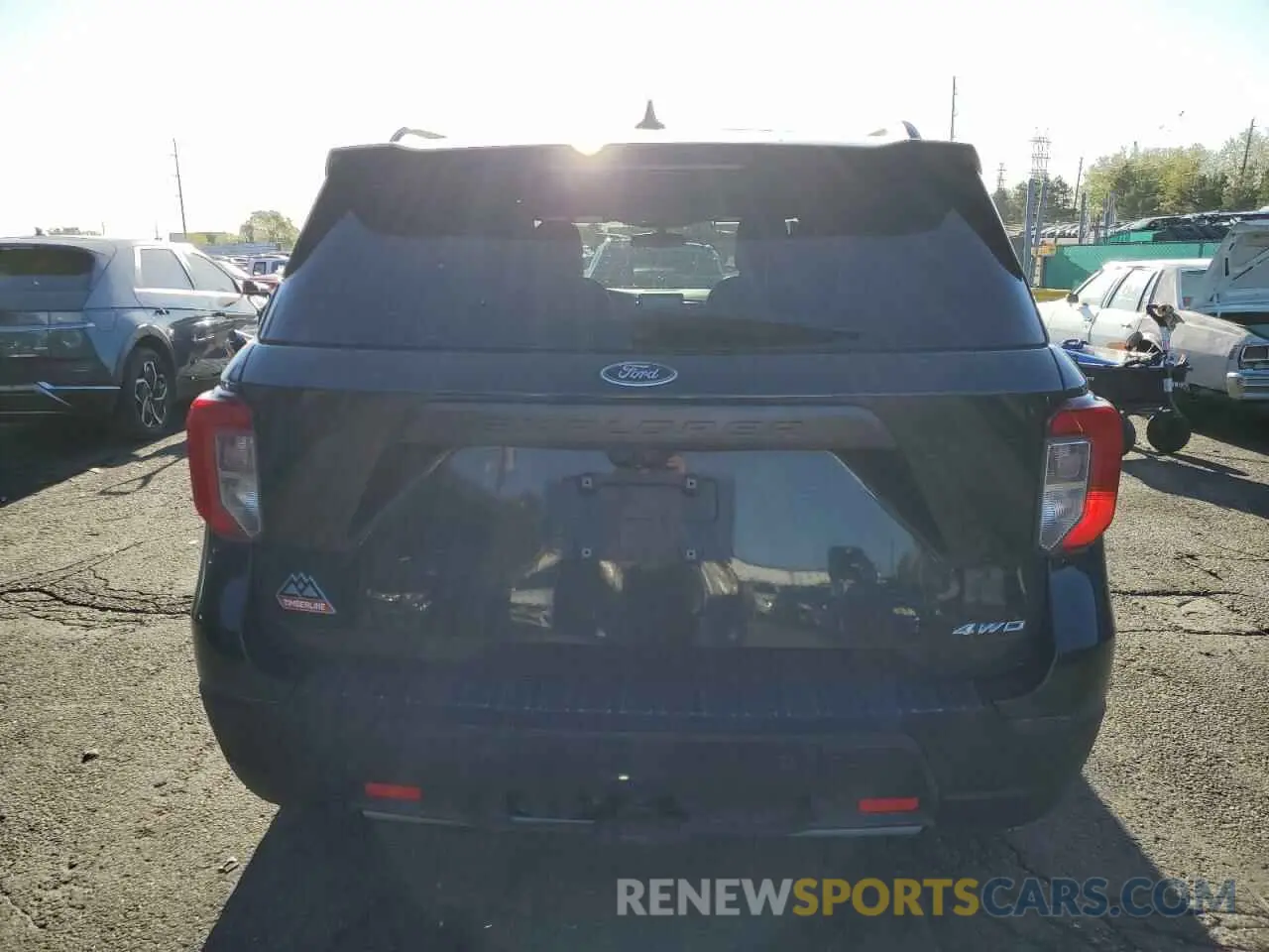 6 Photograph of a damaged car 1FMSK8JH1MGC08225 FORD EXPLORER 2021
