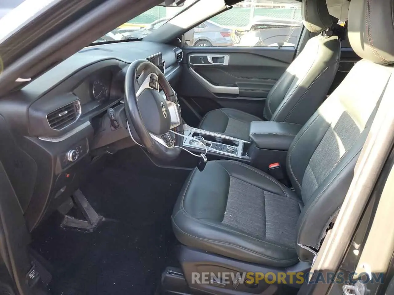 7 Photograph of a damaged car 1FMSK8JH1MGC08225 FORD EXPLORER 2021