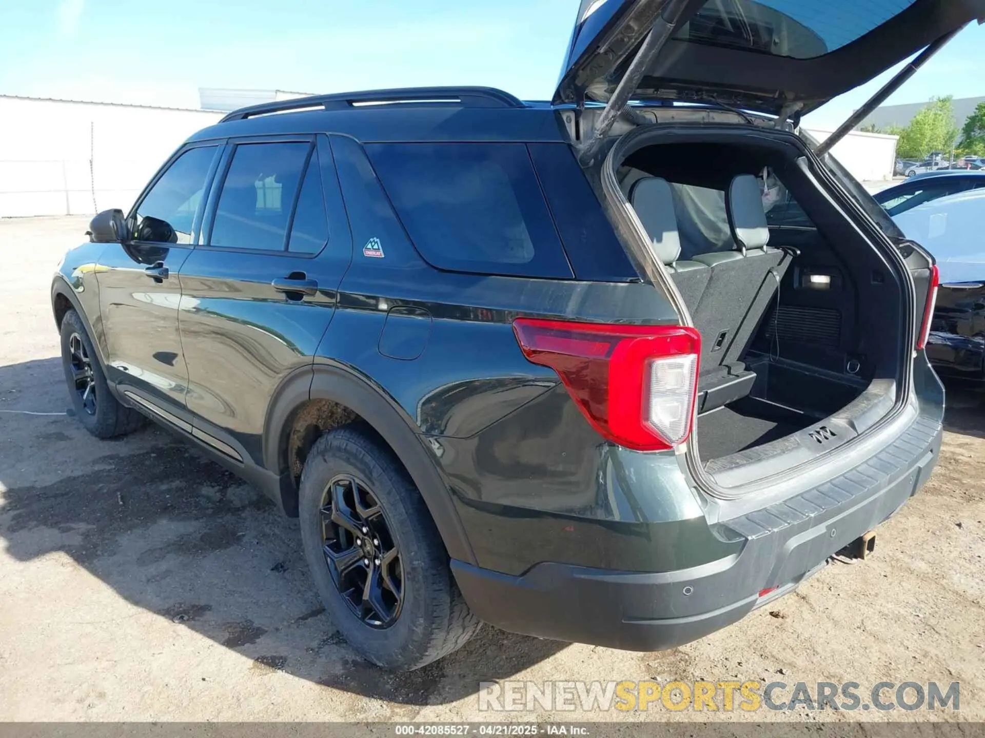 3 Photograph of a damaged car 1FMSK8JH1MGC41094 FORD EXPLORER 2021