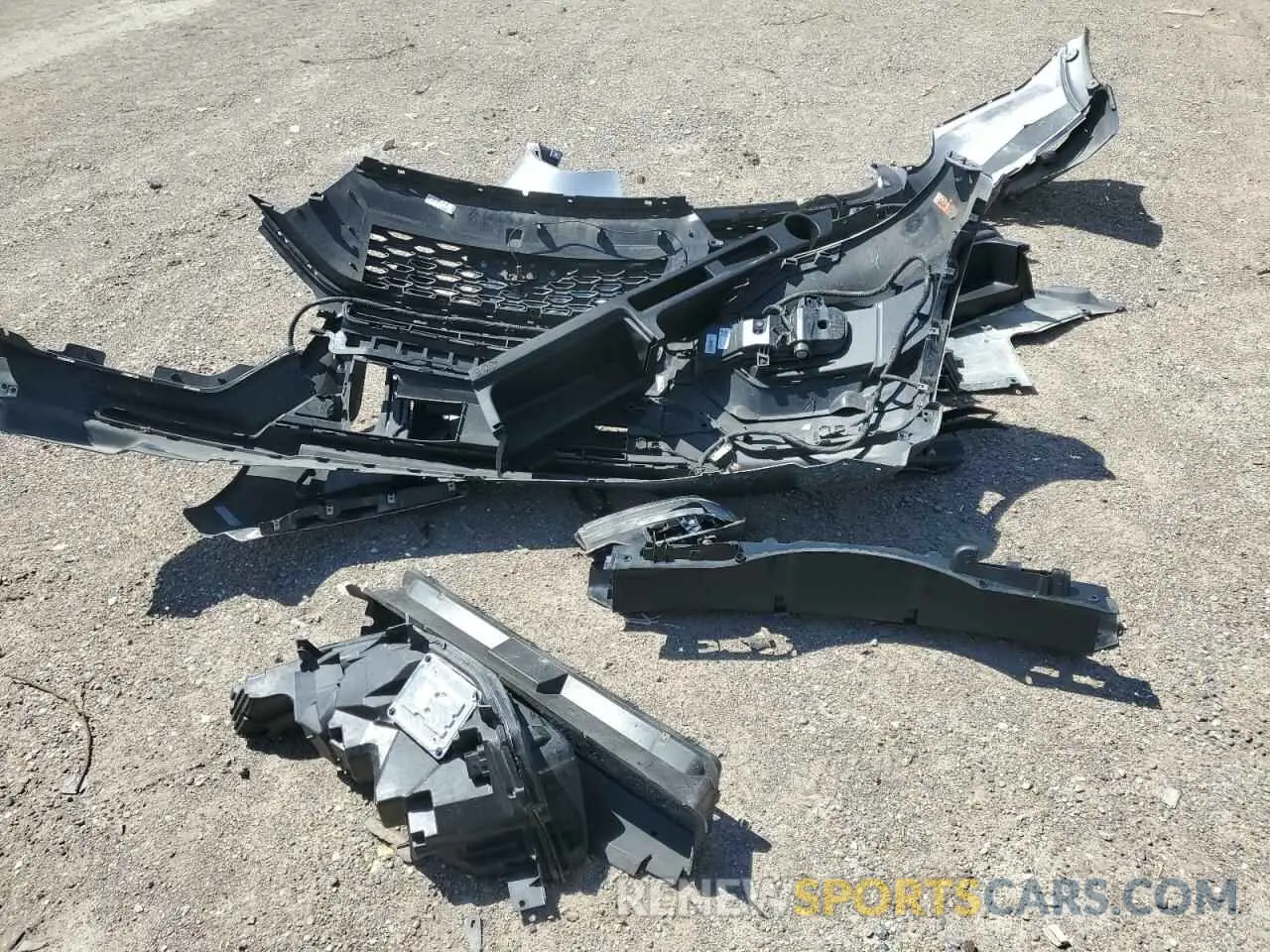 13 Photograph of a damaged car 1FM5K7GC6NGA37864 FORD EXPLORER 2022