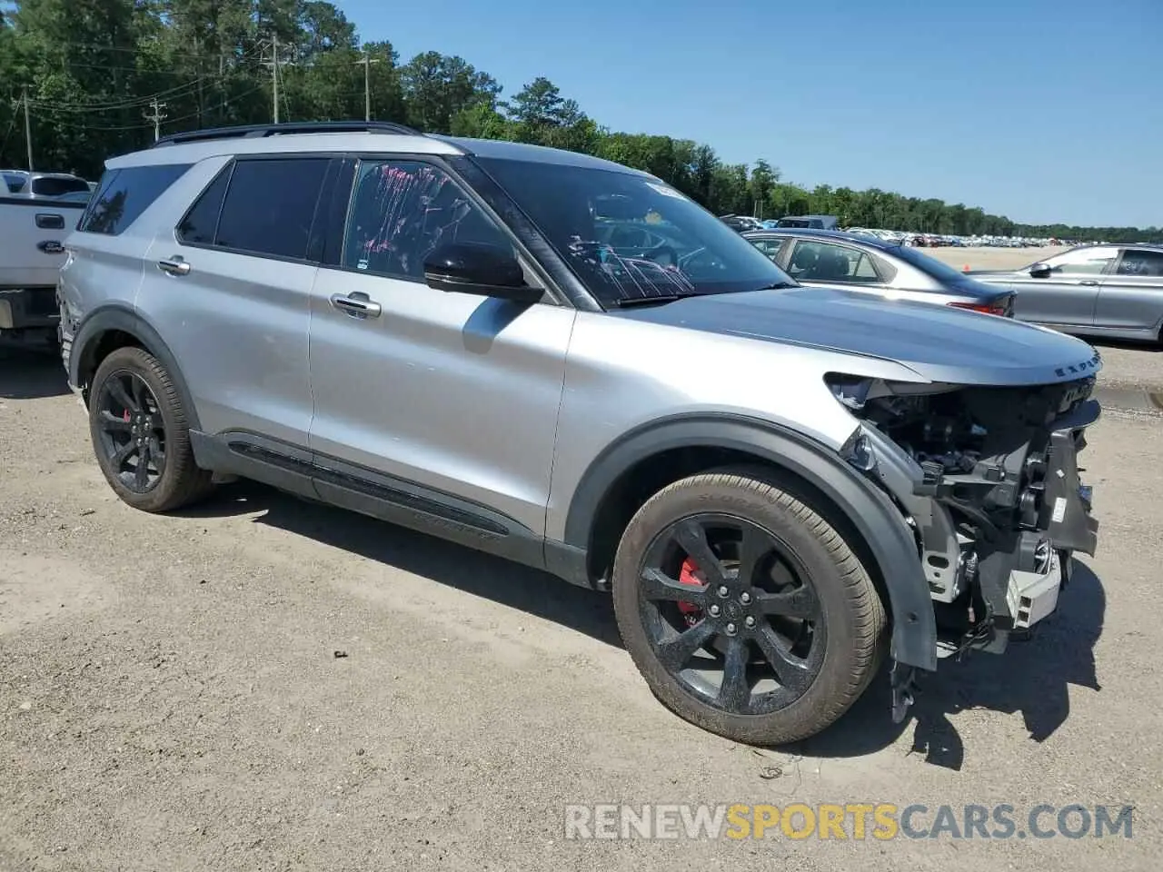 4 Photograph of a damaged car 1FM5K7GC6NGA37864 FORD EXPLORER 2022