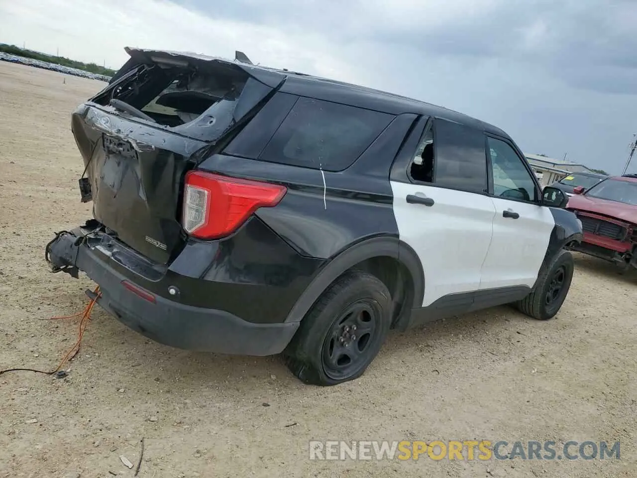 3 Photograph of a damaged car 1FM5K8AB3NGA49086 FORD EXPLORER 2022
