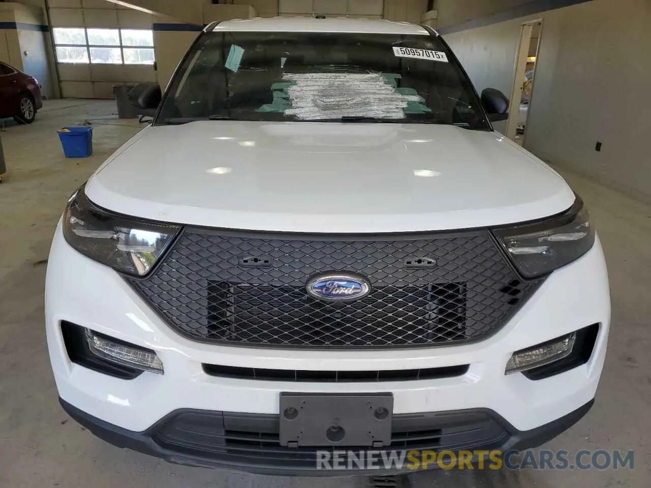 5 Photograph of a damaged car 1FM5K8AB7NGC21474 FORD EXPLORER 2022