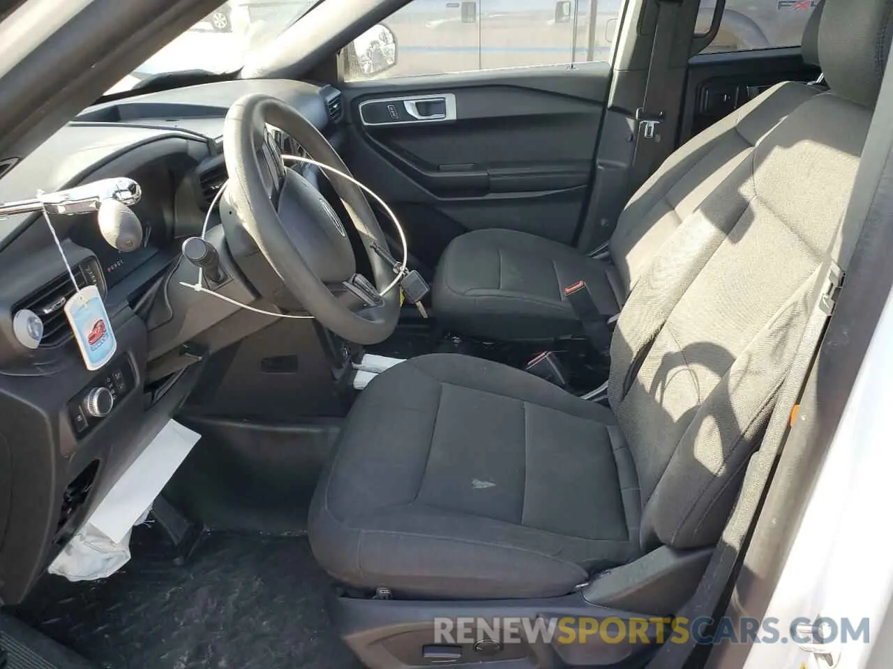 7 Photograph of a damaged car 1FM5K8AB8NGC42480 FORD EXPLORER 2022