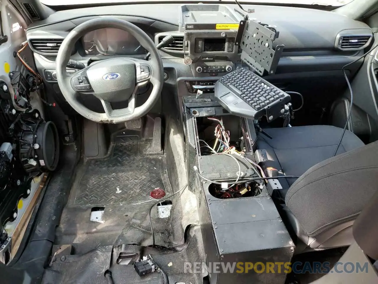 8 Photograph of a damaged car 1FM5K8ABXNGA29191 FORD EXPLORER 2022