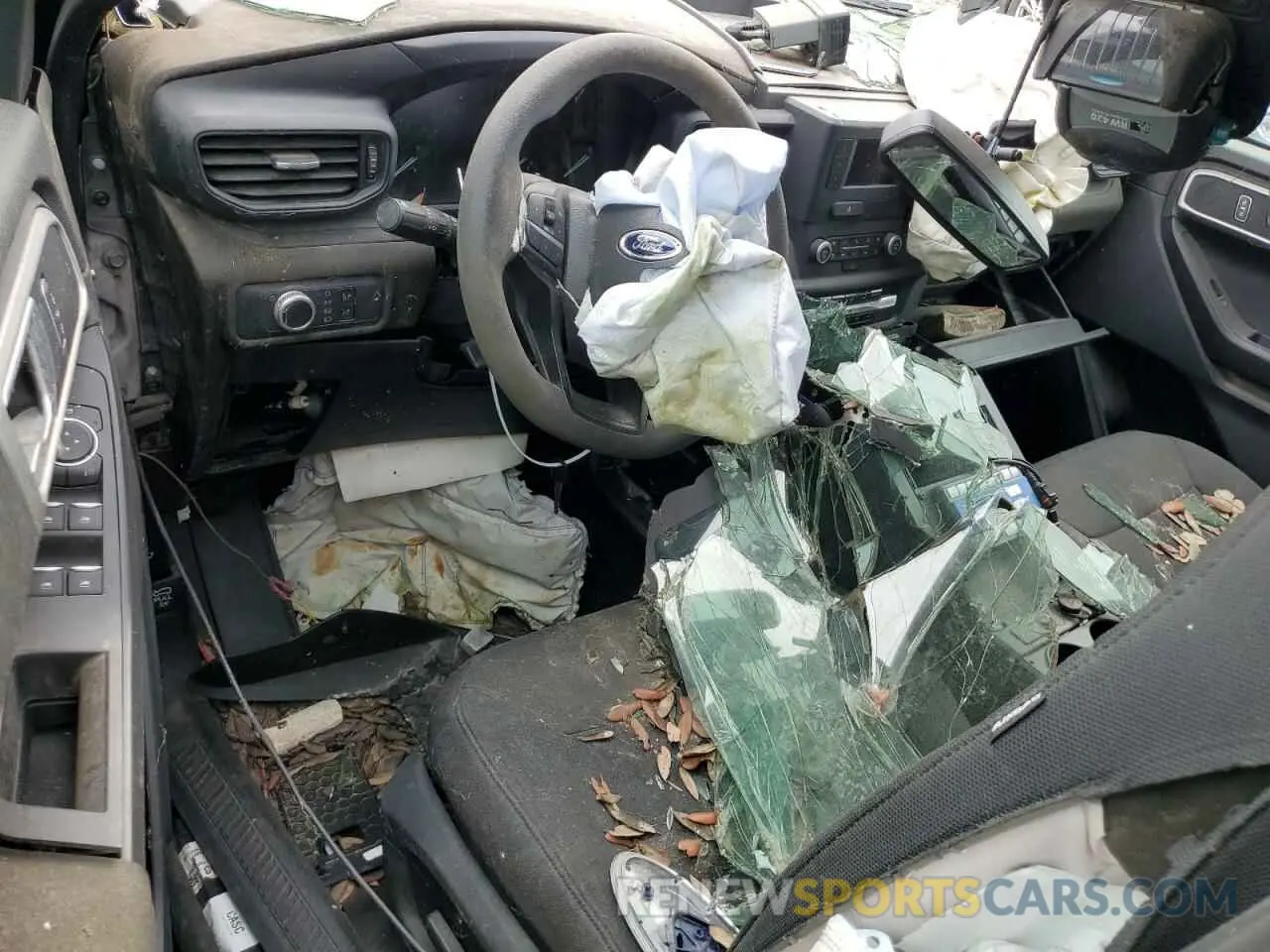 8 Photograph of a damaged car 1FM5K8AC2NGA43062 FORD EXPLORER 2022