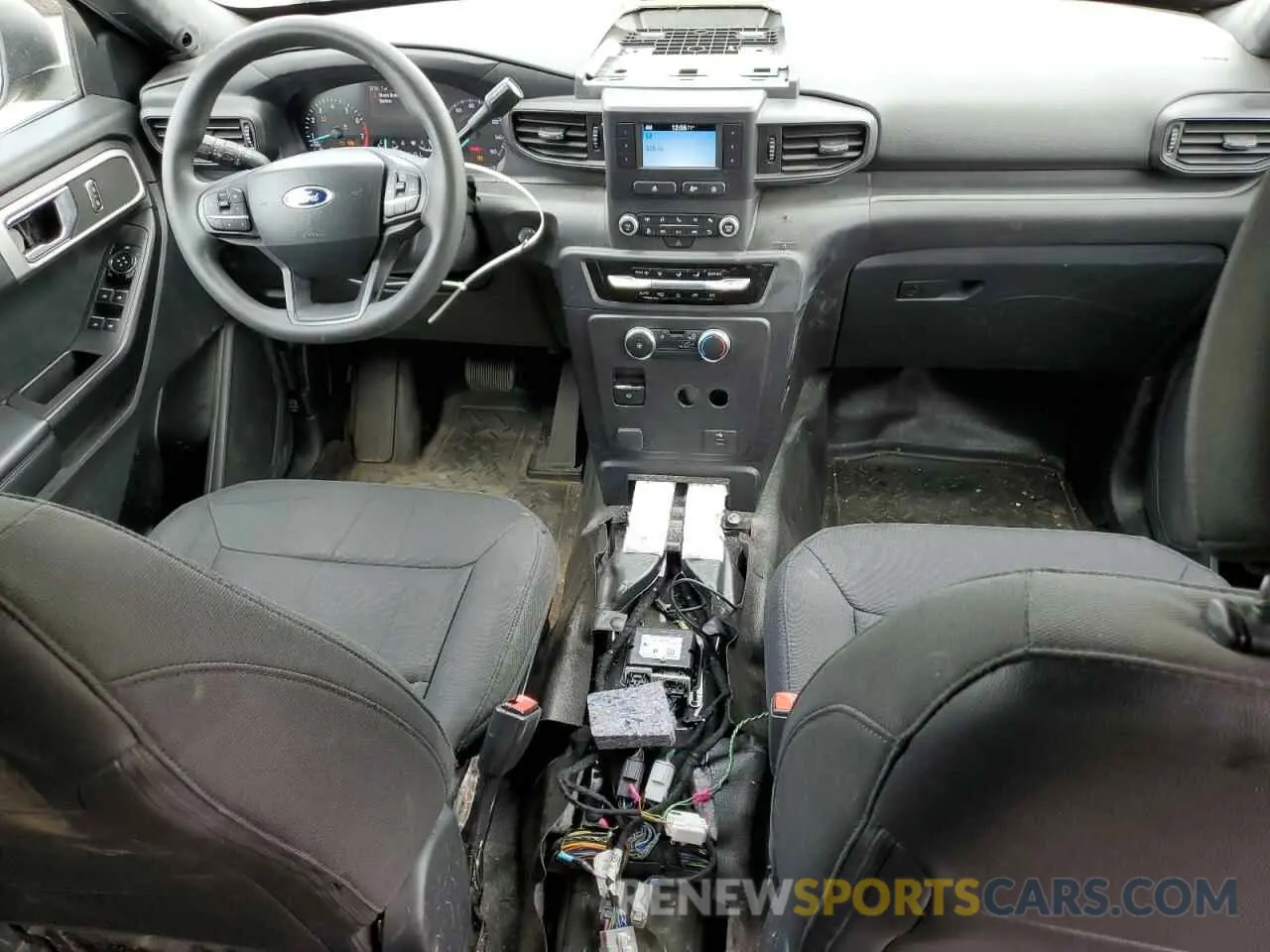 8 Photograph of a damaged car 1FM5K8AC6NGC24293 FORD EXPLORER 2022