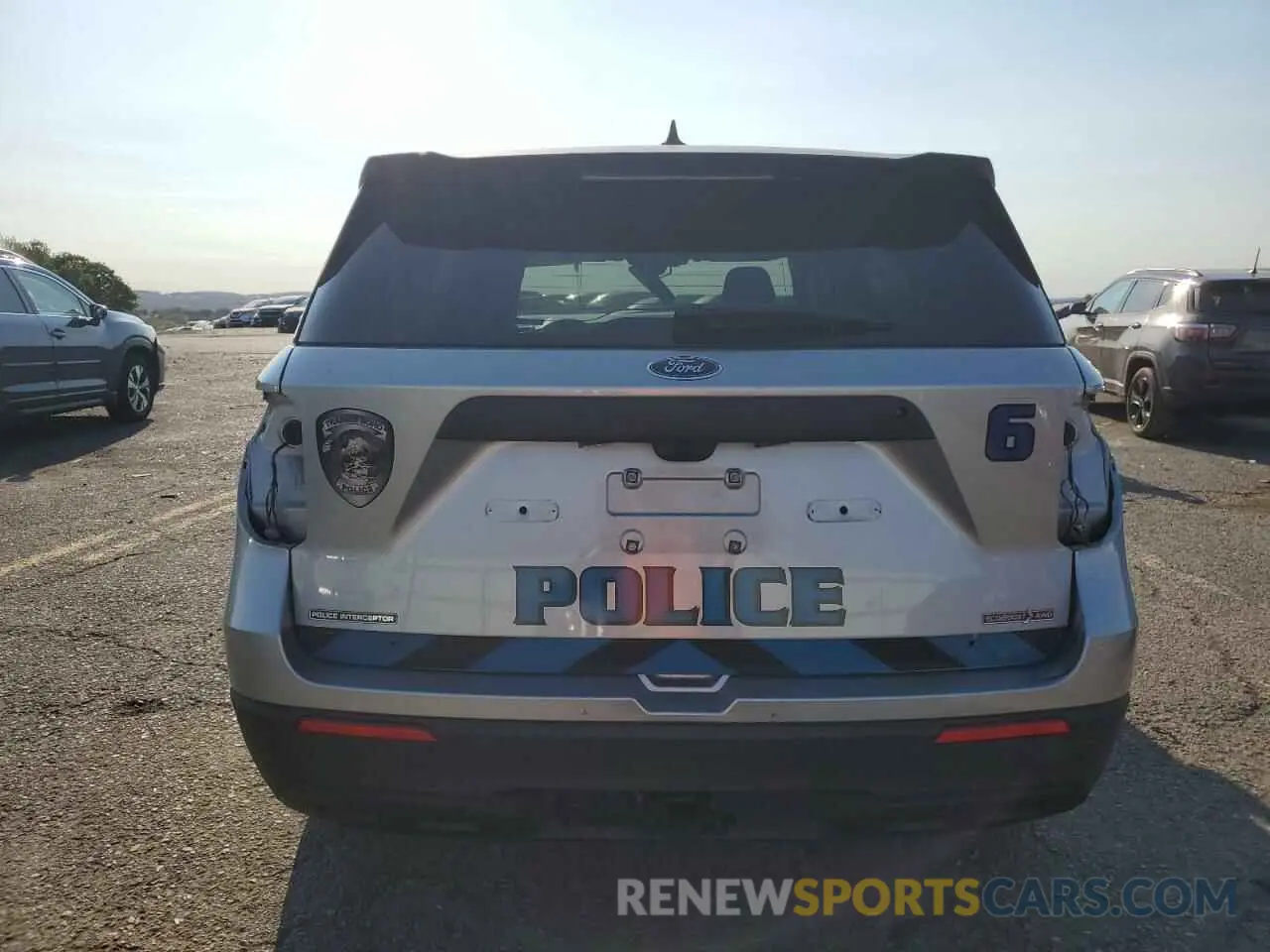6 Photograph of a damaged car 1FM5K8AC7NGC23217 FORD EXPLORER 2022