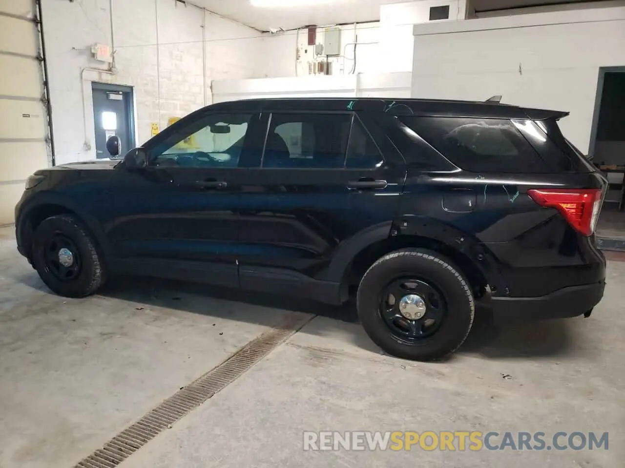 2 Photograph of a damaged car 1FM5K8ARXKGB44513 FORD EXPLORER 2022