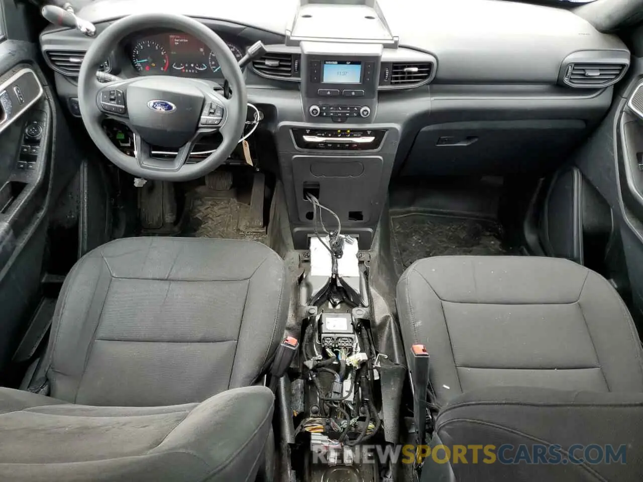 8 Photograph of a damaged car 1FM5K8AWXNNA08923 FORD EXPLORER 2022