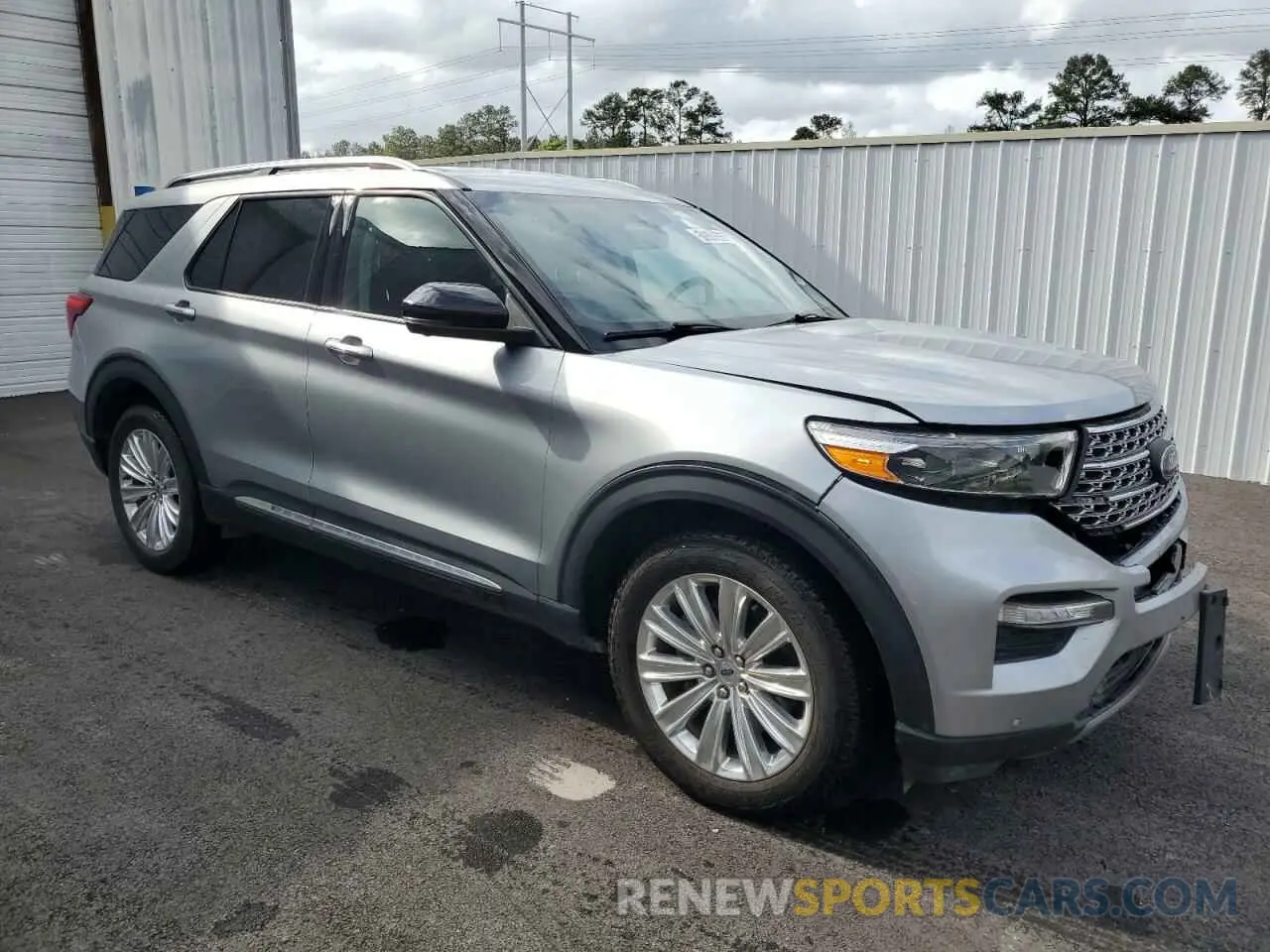 4 Photograph of a damaged car 1FM5K8FWXNNA04413 FORD EXPLORER 2022