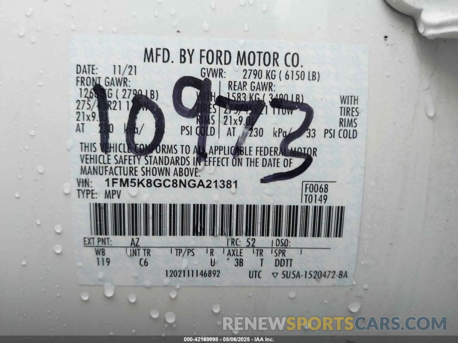 9 Photograph of a damaged car 1FM5K8GC8NGA21381 FORD EXPLORER 2022
