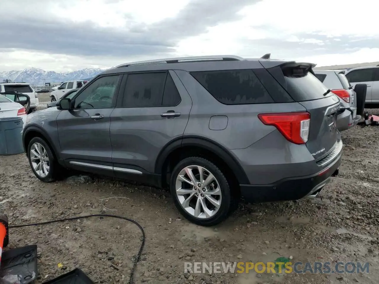 2 Photograph of a damaged car 1FM5K8HC2NGA81834 FORD EXPLORER 2022
