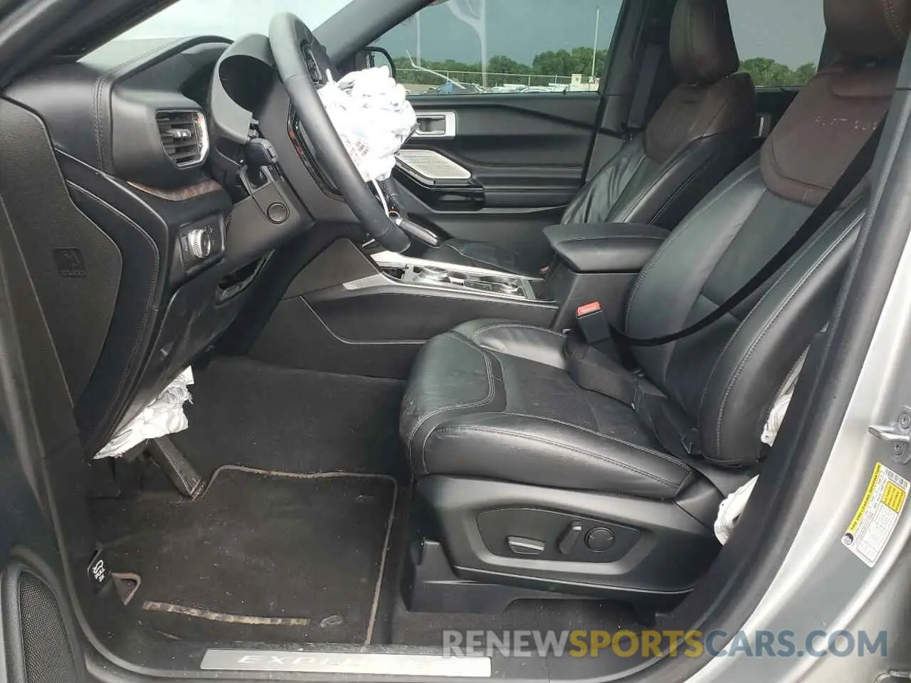 7 Photograph of a damaged car 1FM5K8HC6NGB95805 FORD EXPLORER 2022