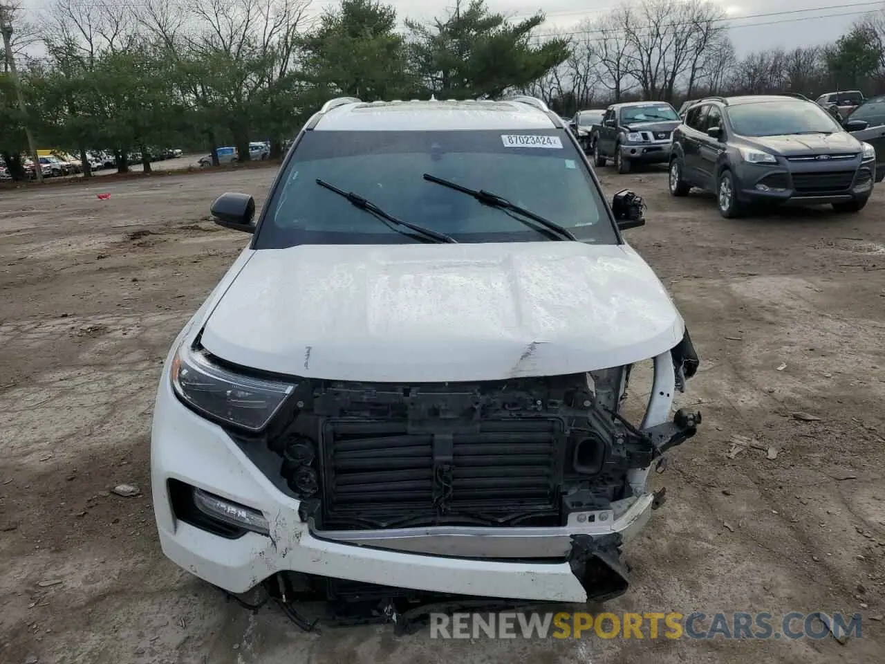 5 Photograph of a damaged car 1FM5K8LC3NGA14215 FORD EXPLORER 2022