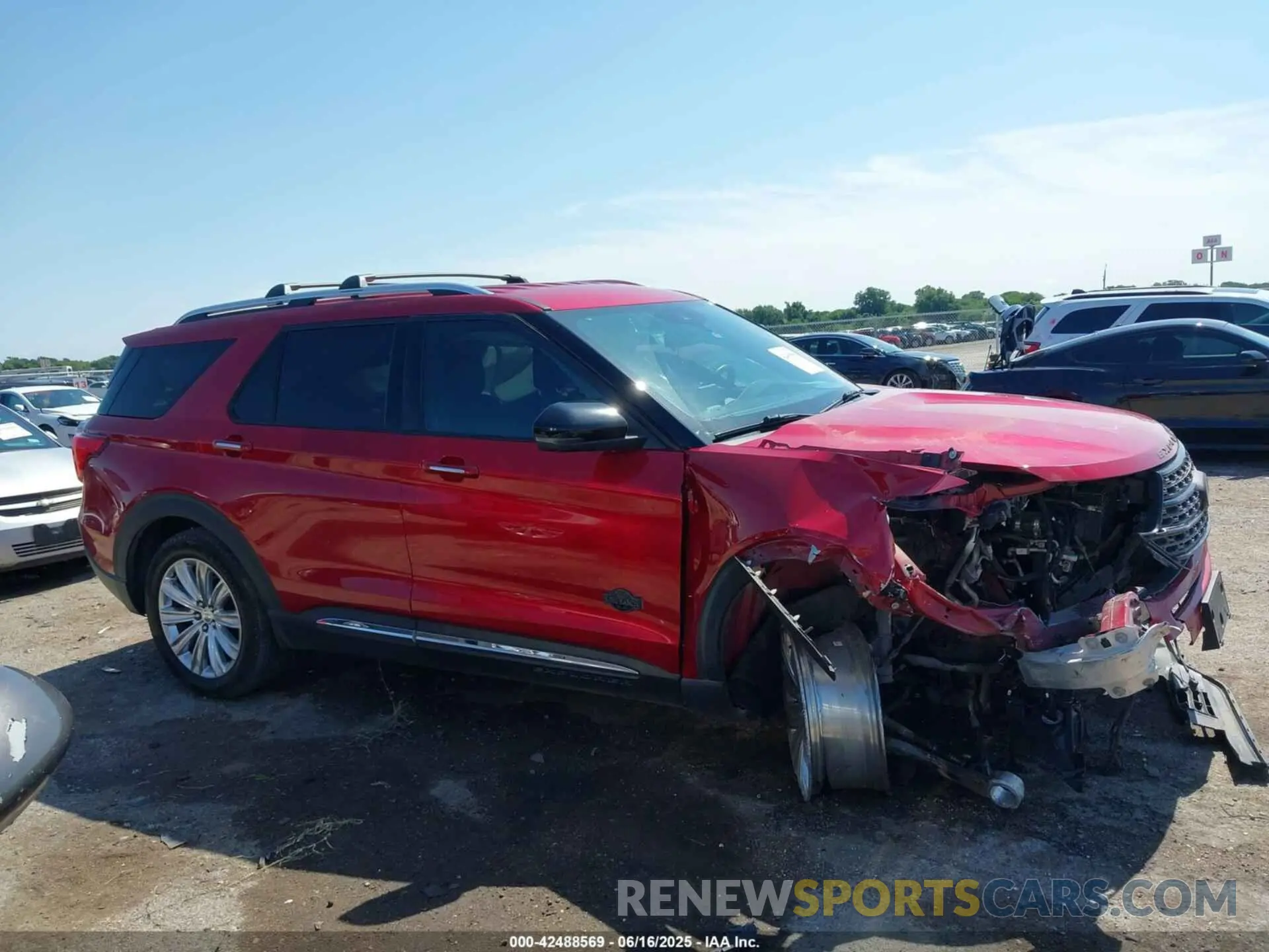 14 Photograph of a damaged car 1FM5K8LC7NGA25038 FORD EXPLORER 2022