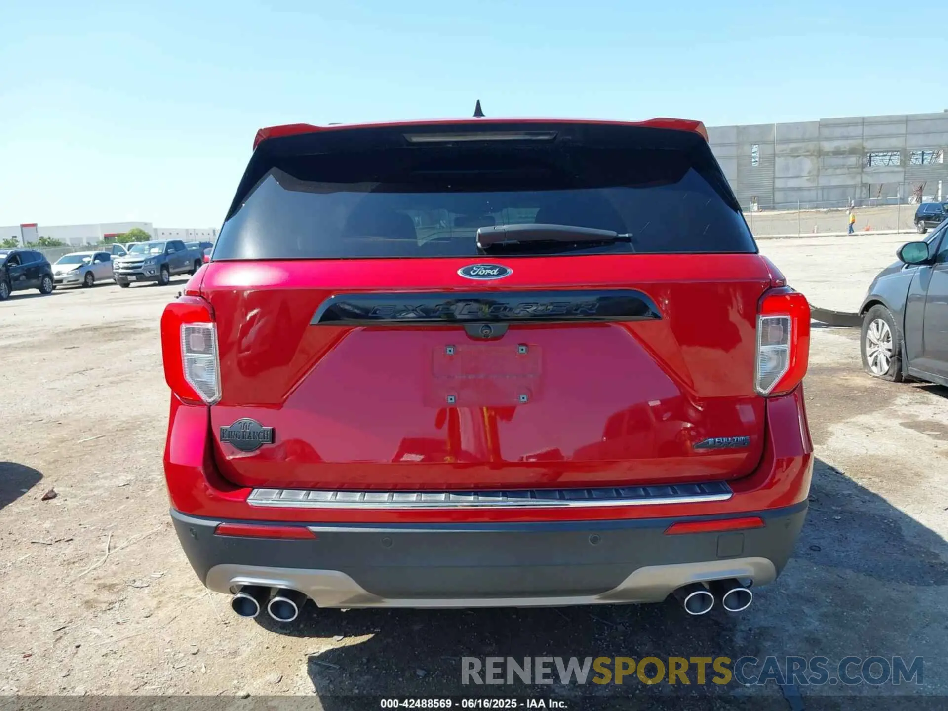 17 Photograph of a damaged car 1FM5K8LC7NGA25038 FORD EXPLORER 2022