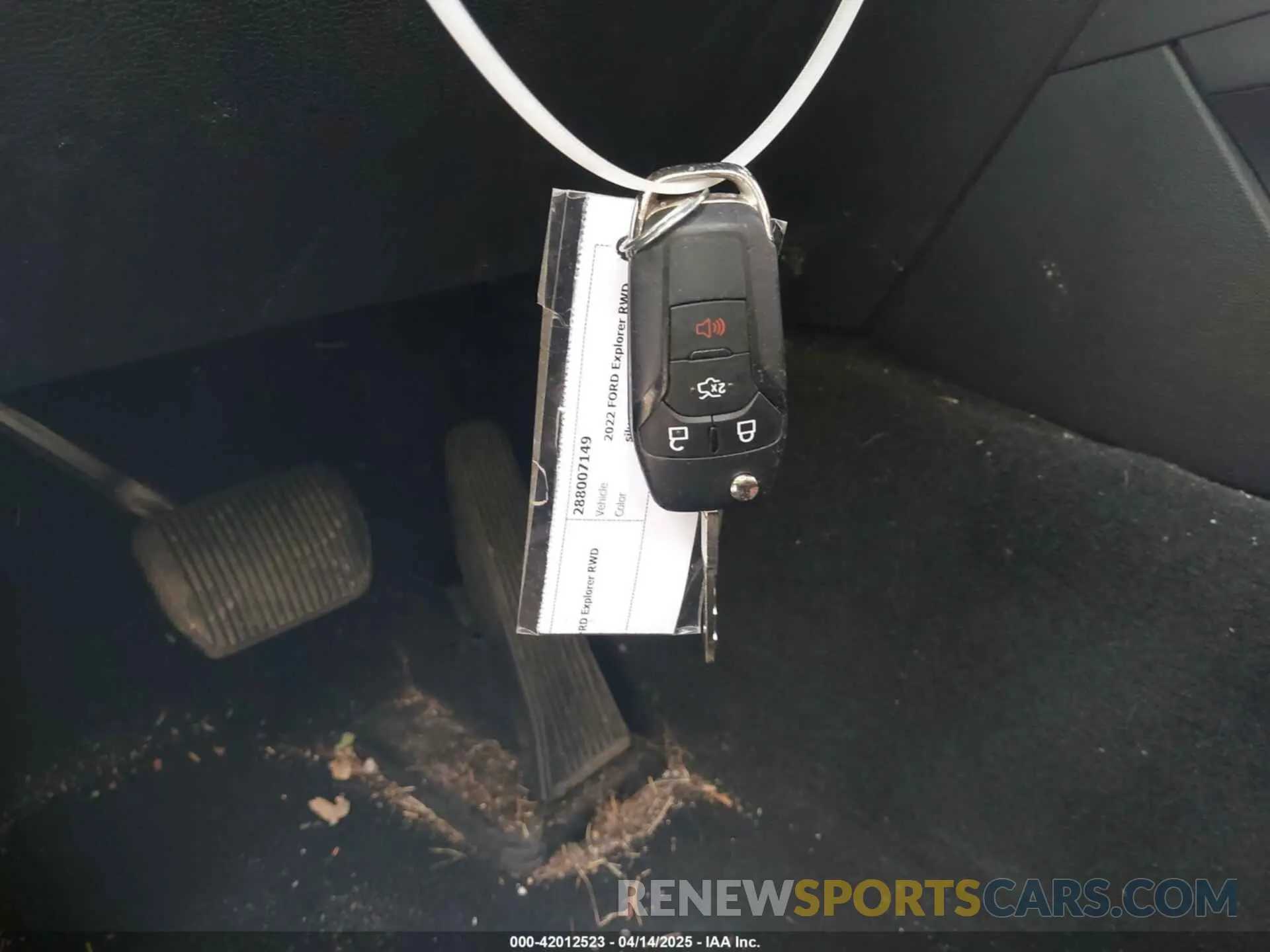 11 Photograph of a damaged car 1FMSK7BH9NGA08252 FORD EXPLORER 2022