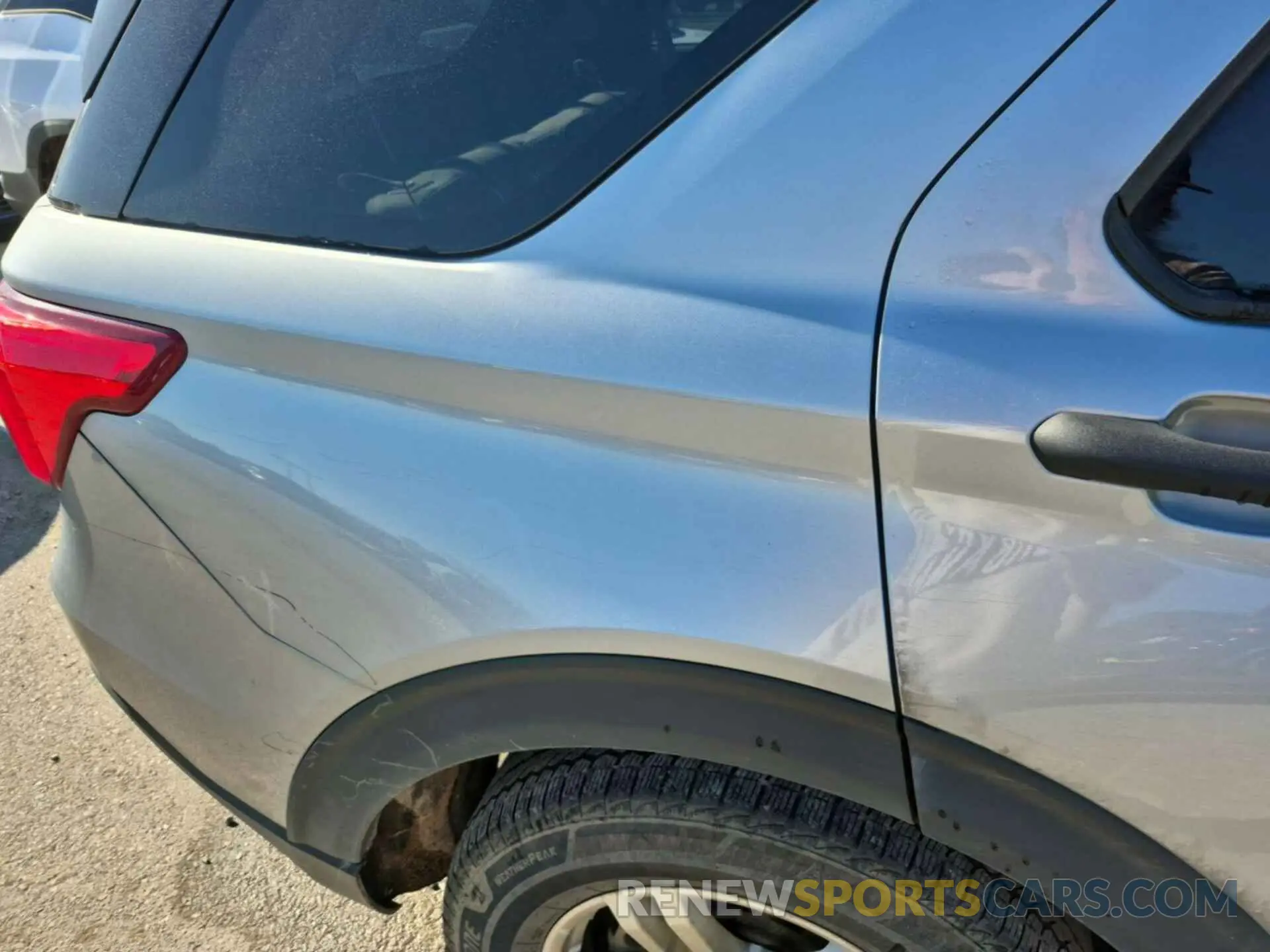 12 Photograph of a damaged car 1FMSK7BH9NGB29847 FORD EXPLORER 2022