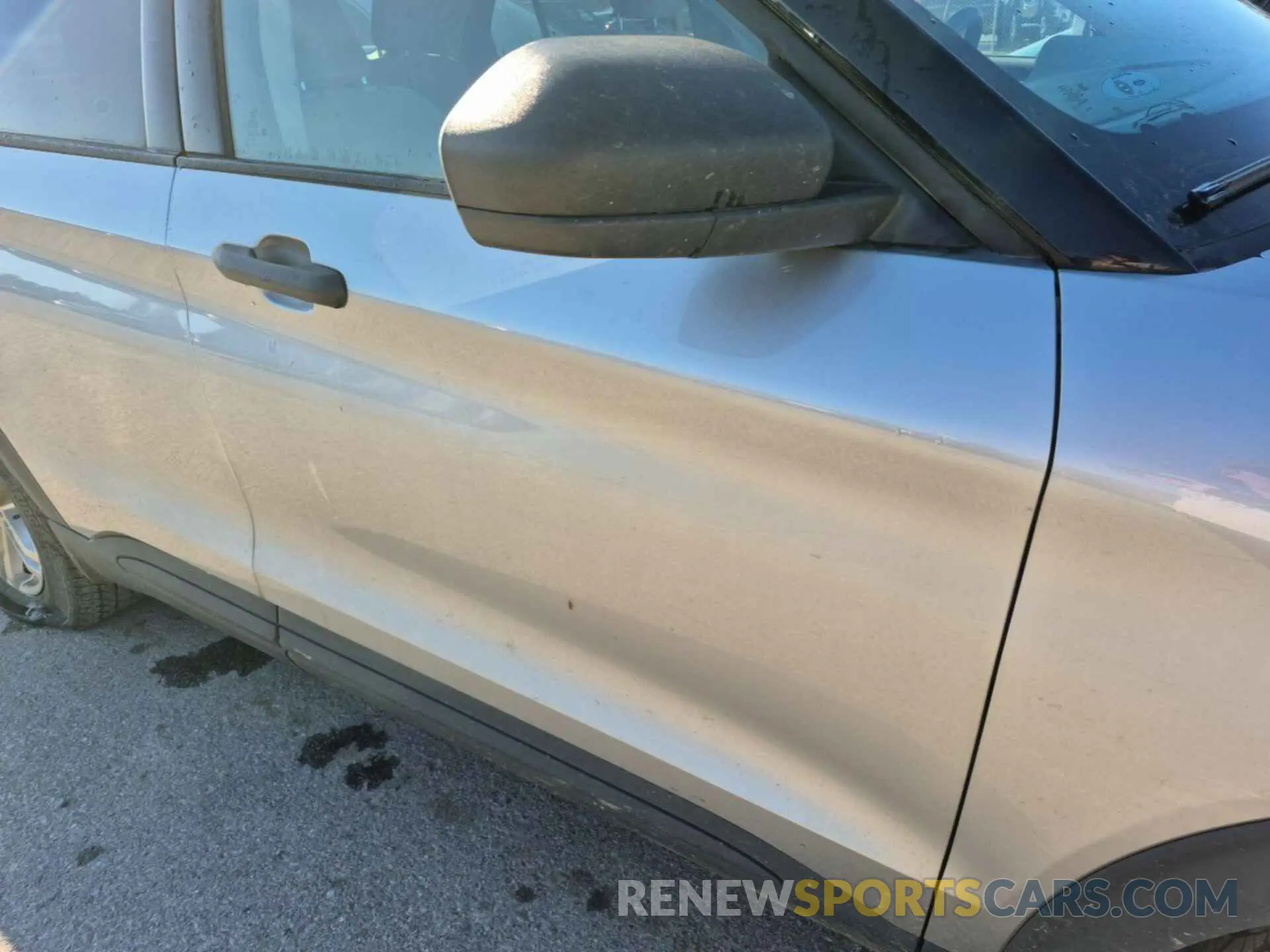 27 Photograph of a damaged car 1FMSK7BH9NGB29847 FORD EXPLORER 2022