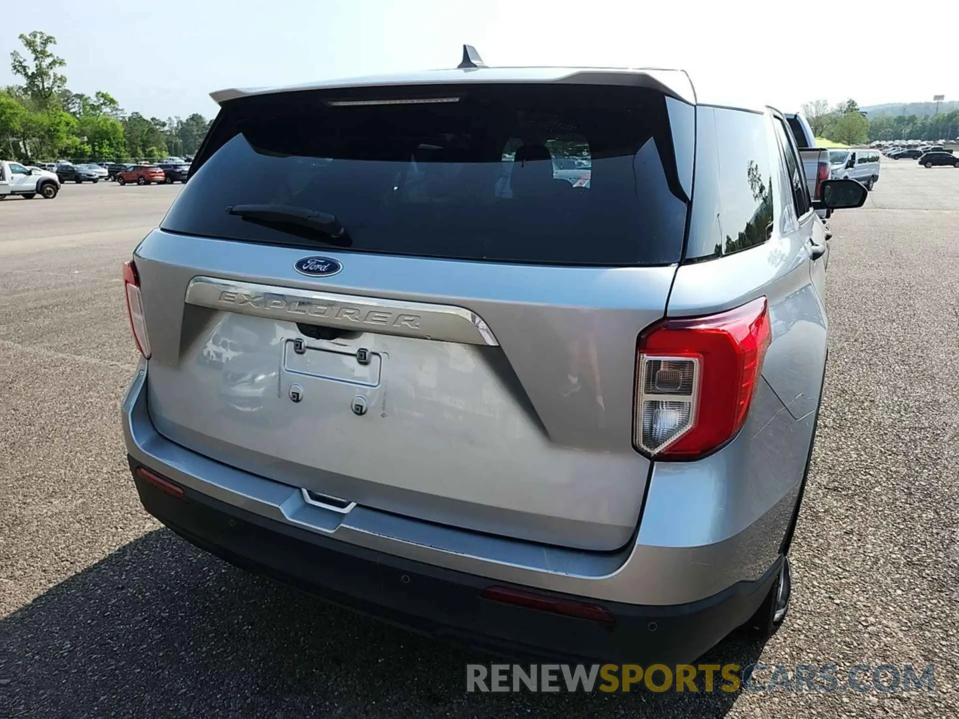 5 Photograph of a damaged car 1FMSK7BH9NGB29847 FORD EXPLORER 2022