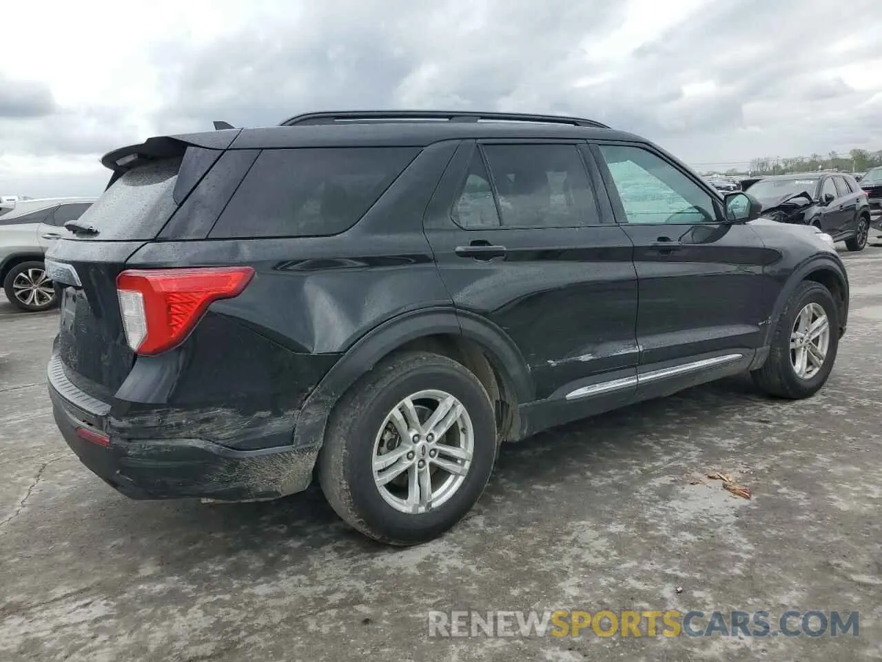 3 Photograph of a damaged car 1FMSK7DH0NGA97769 FORD EXPLORER 2022