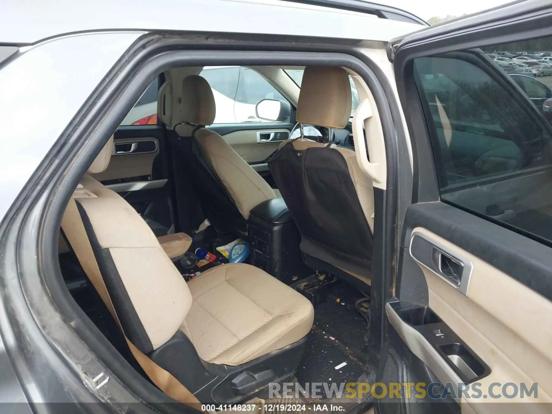 8 Photograph of a damaged car 1FMSK7DH0NGB82790 FORD EXPLORER 2022