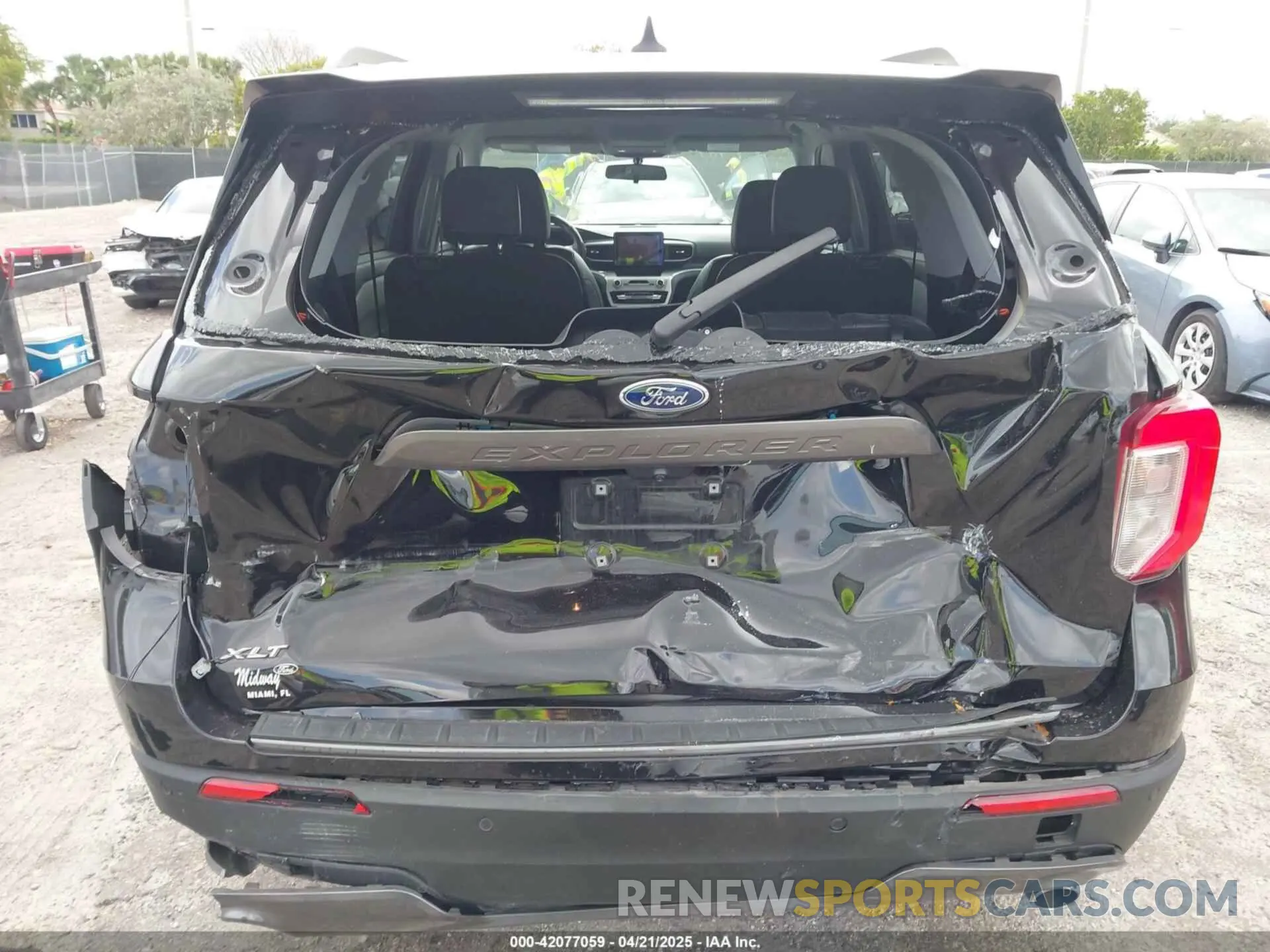 16 Photograph of a damaged car 1FMSK7DH0NGB99721 FORD EXPLORER 2022