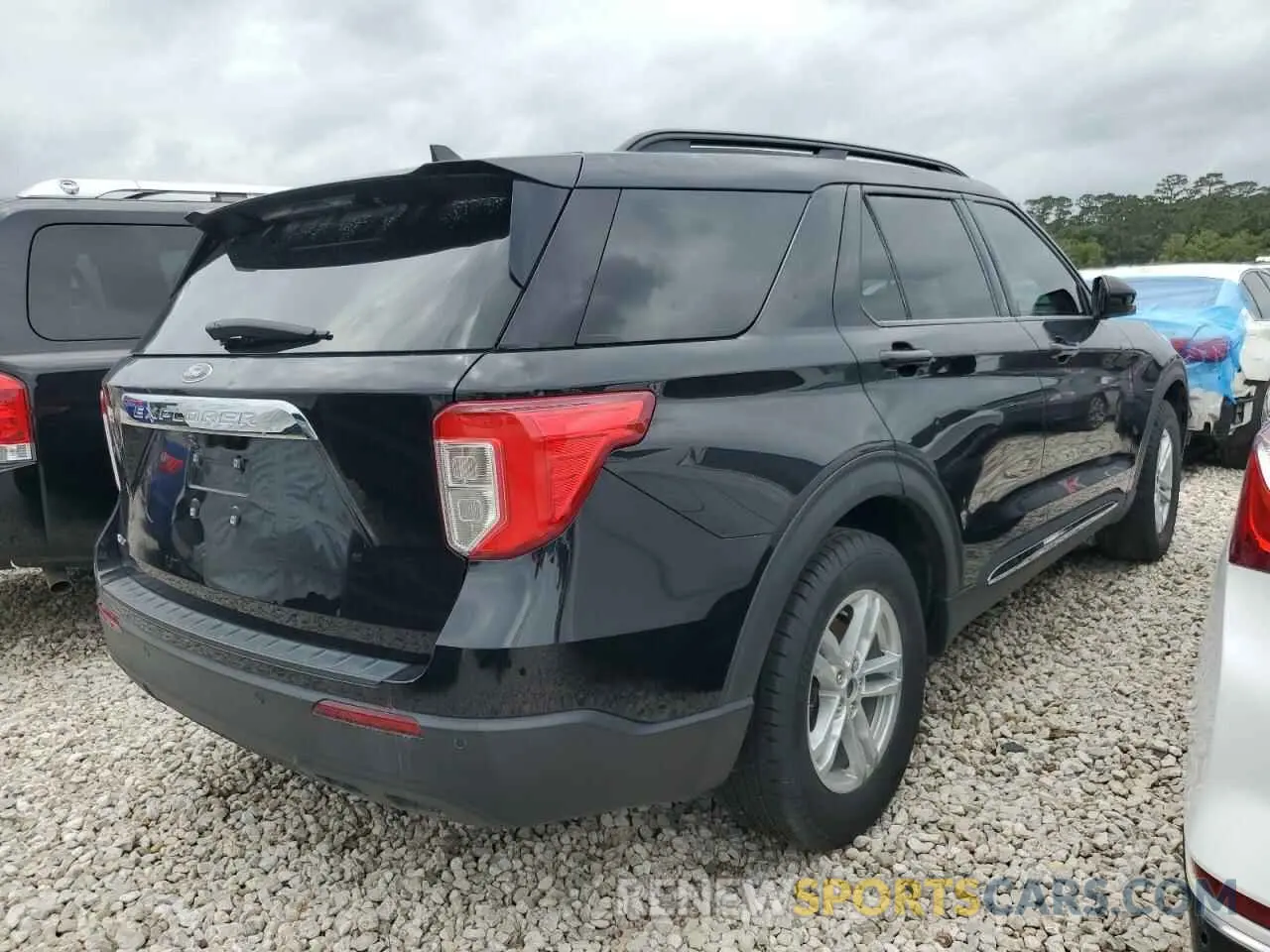 3 Photograph of a damaged car 1FMSK7DH1NGA30002 FORD EXPLORER 2022