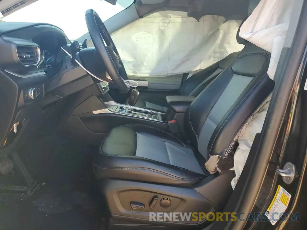 7 Photograph of a damaged car 1FMSK7DH1NGB34781 FORD EXPLORER 2022