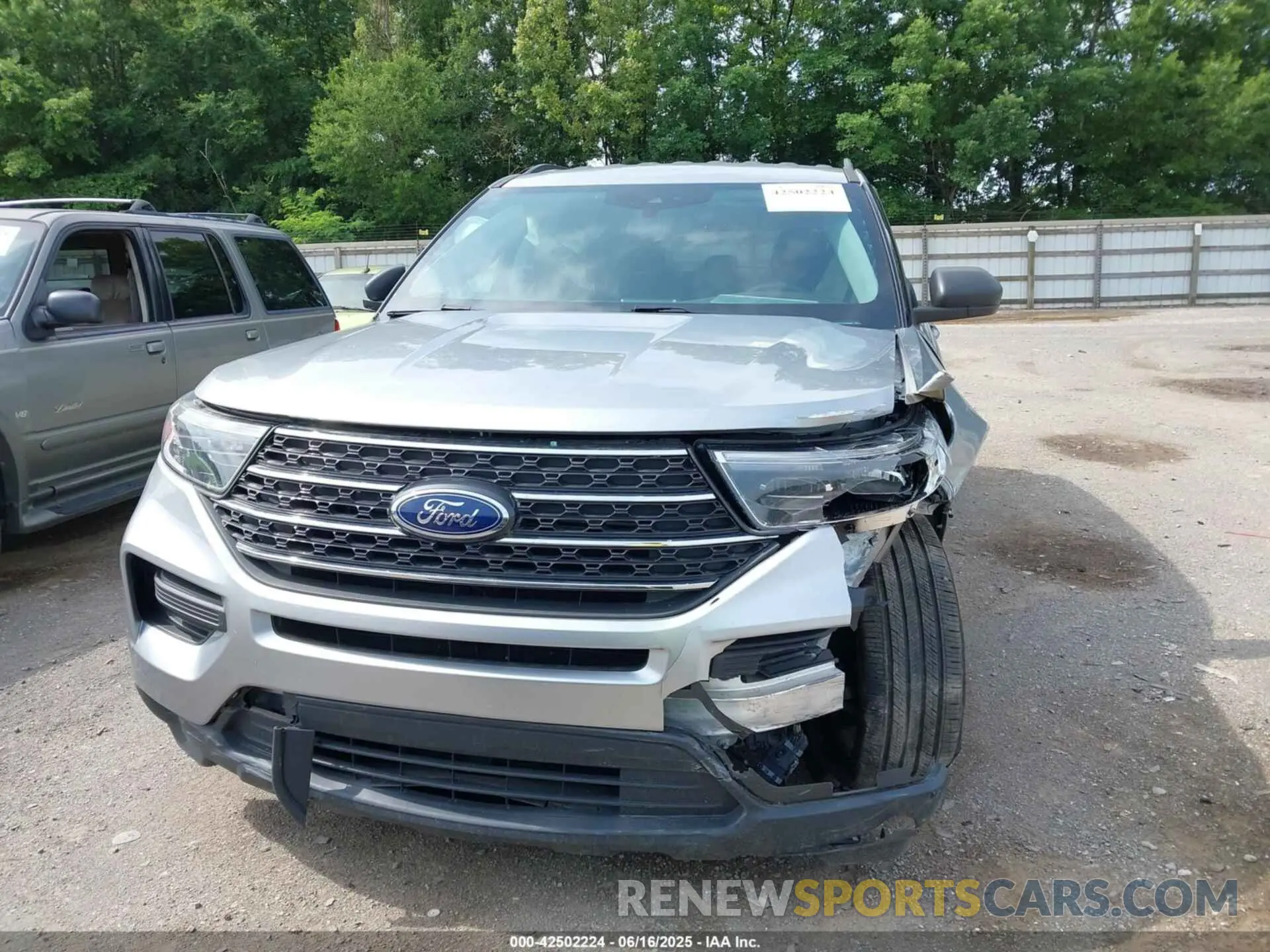 12 Photograph of a damaged car 1FMSK7DH1NGB54044 FORD EXPLORER 2022