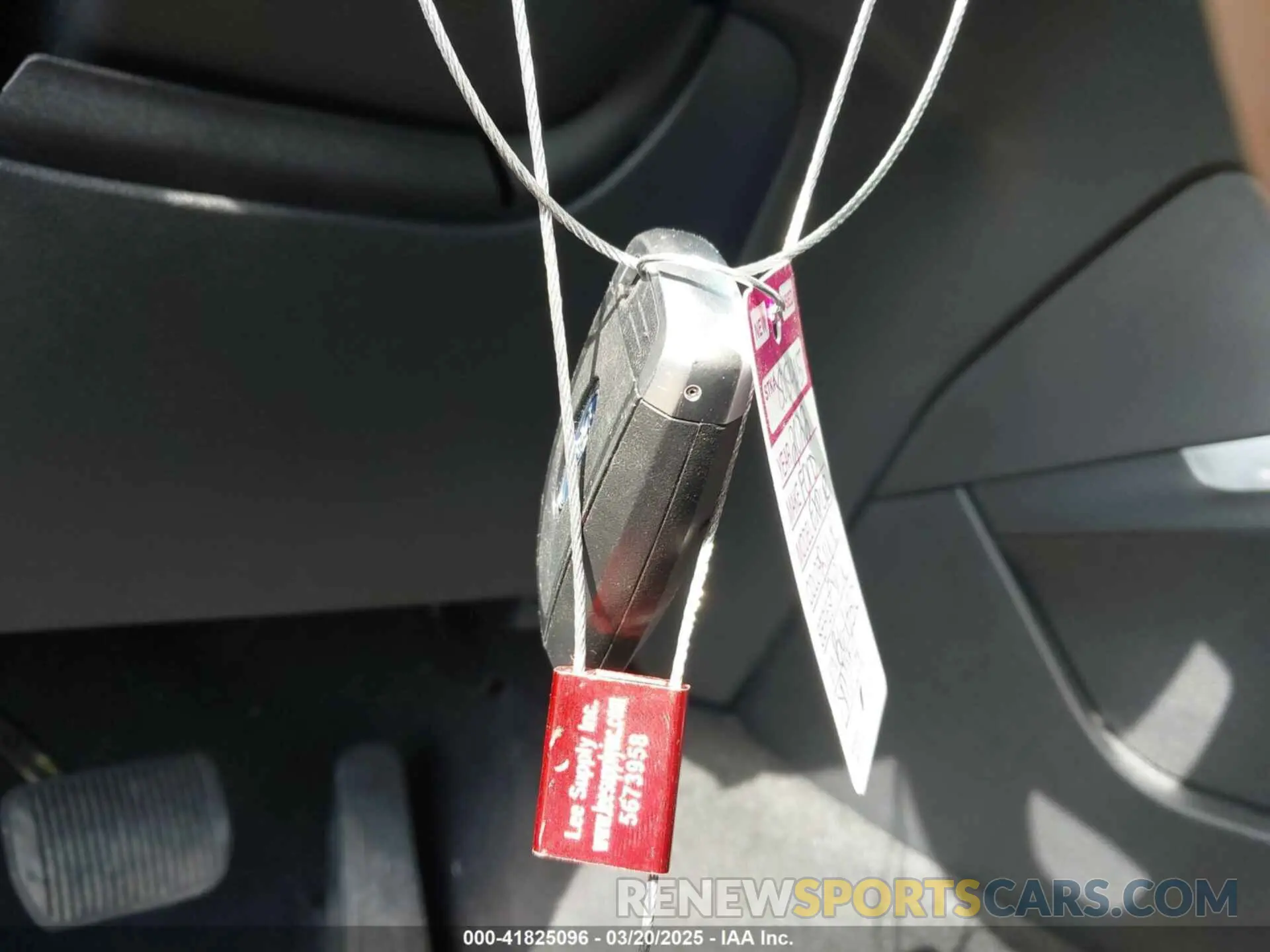 11 Photograph of a damaged car 1FMSK7DH2NGB64730 FORD EXPLORER 2022