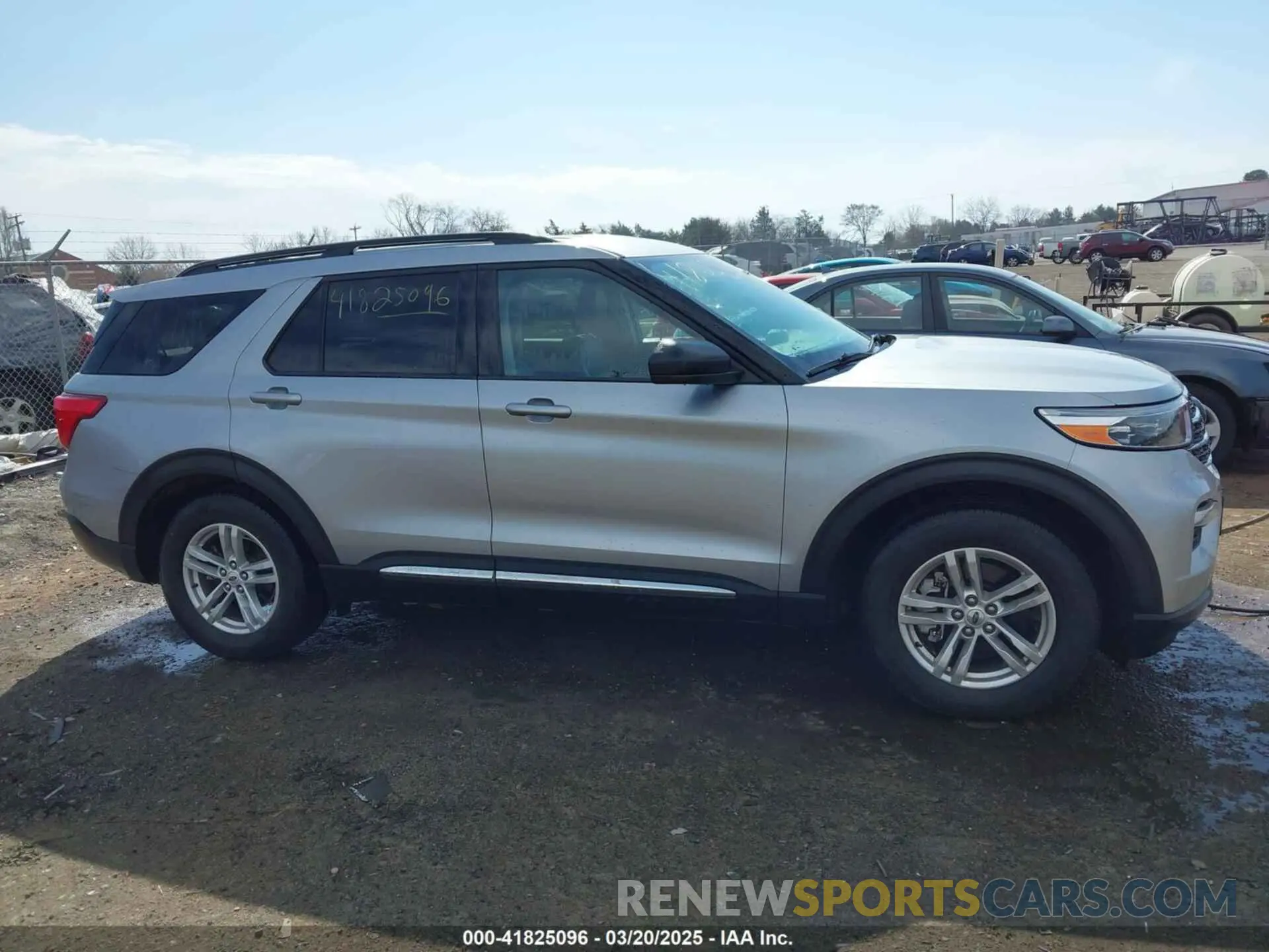13 Photograph of a damaged car 1FMSK7DH2NGB64730 FORD EXPLORER 2022