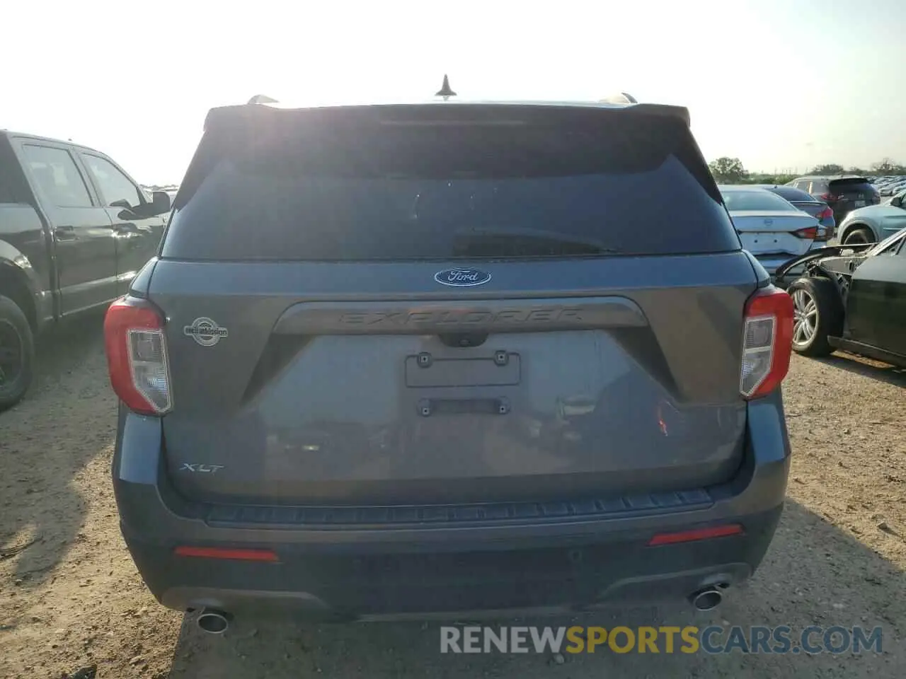6 Photograph of a damaged car 1FMSK7DH2NGC16146 FORD EXPLORER 2022
