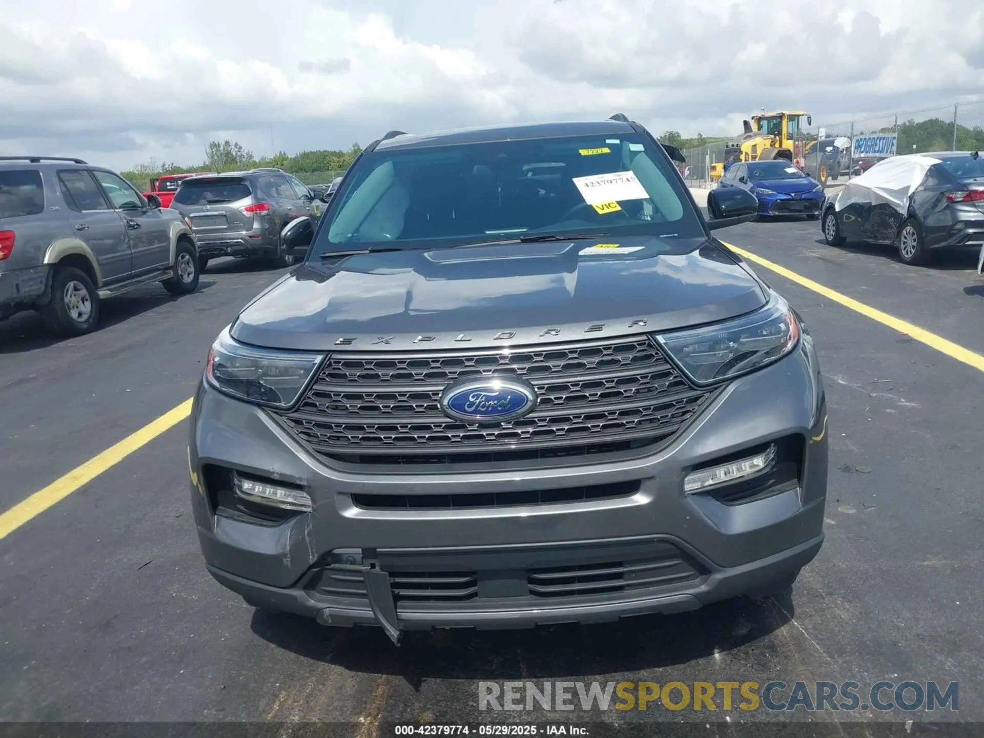 13 Photograph of a damaged car 1FMSK7DH2NGC46747 FORD EXPLORER 2022