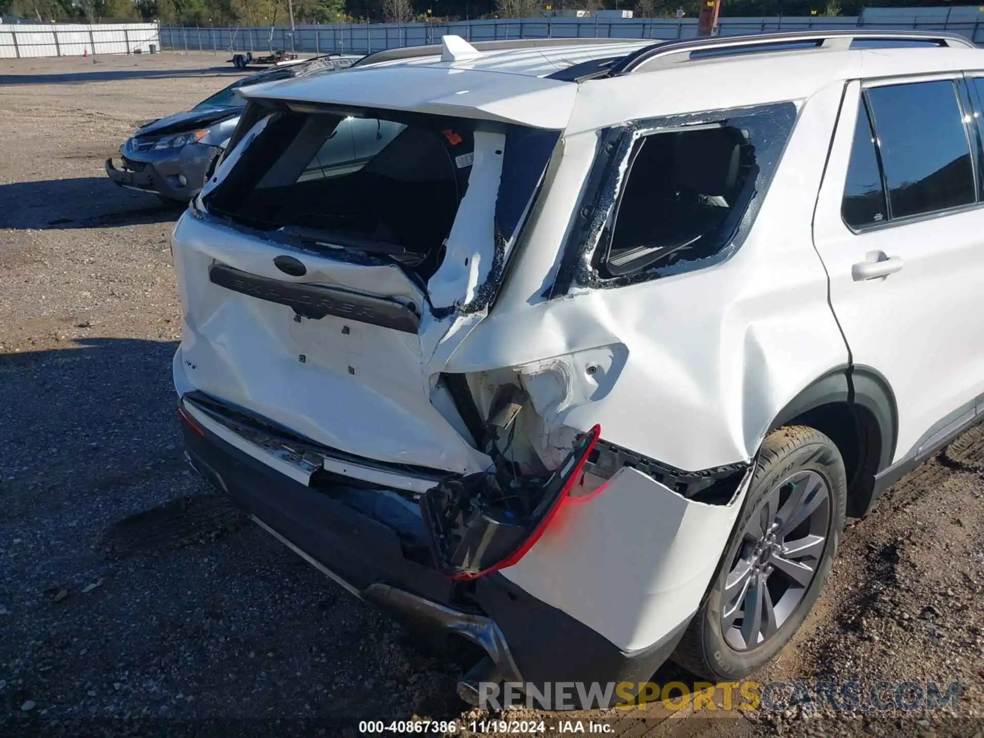 6 Photograph of a damaged car 1FMSK7DH3NGA09295 FORD EXPLORER 2022