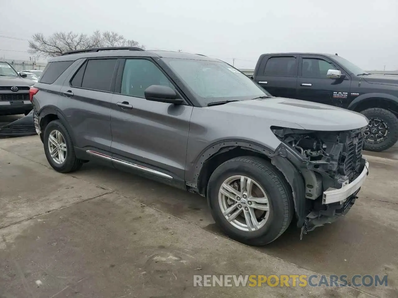 4 Photograph of a damaged car 1FMSK7DH3NGB77437 FORD EXPLORER 2022