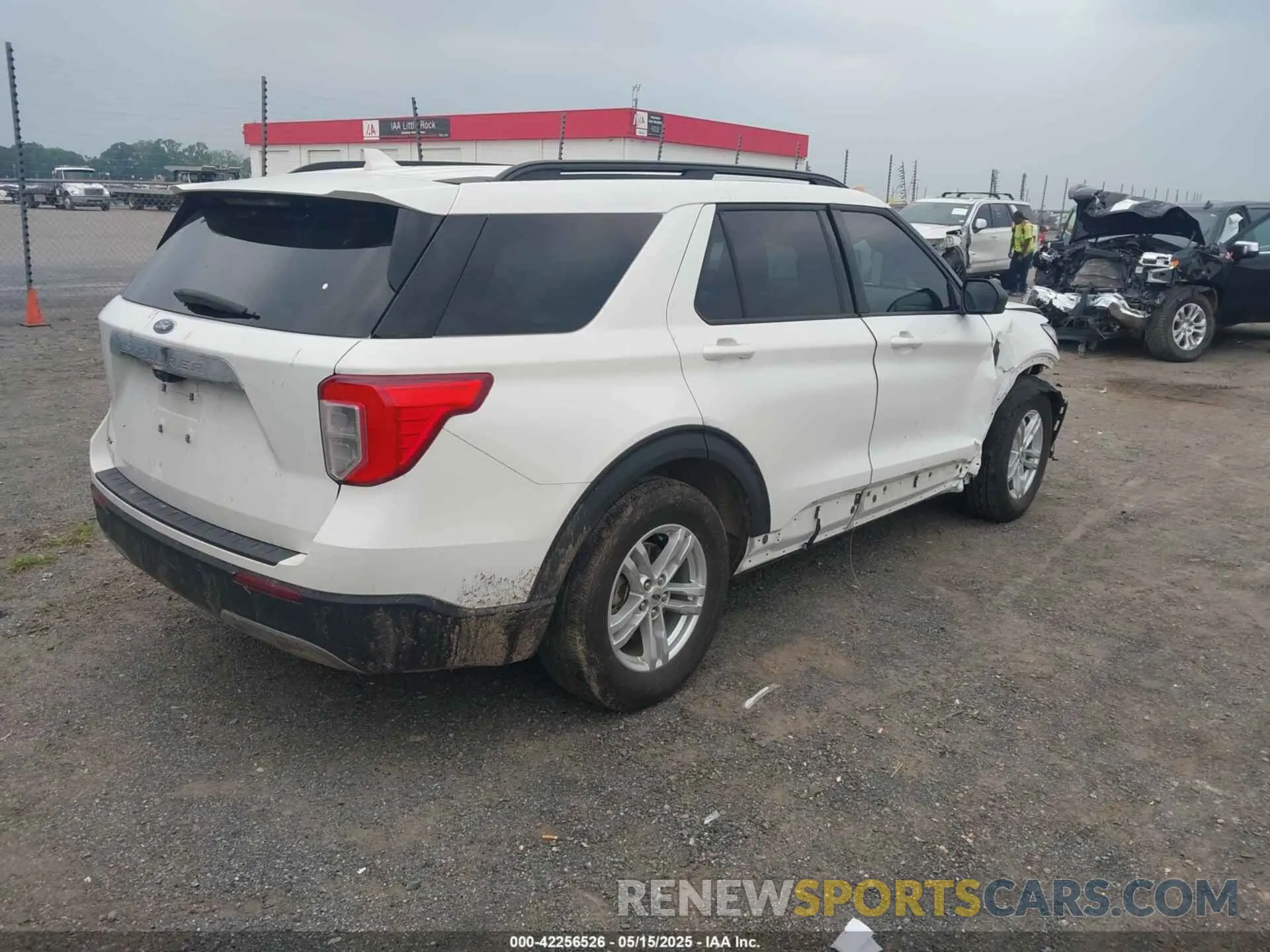 4 Photograph of a damaged car 1FMSK7DH3NGC41301 FORD EXPLORER 2022