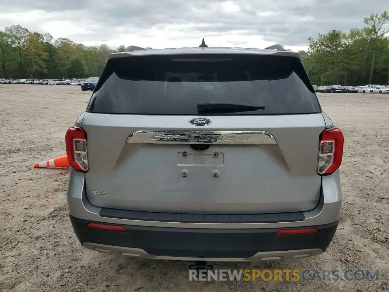 6 Photograph of a damaged car 1FMSK7DH4NGA80828 FORD EXPLORER 2022